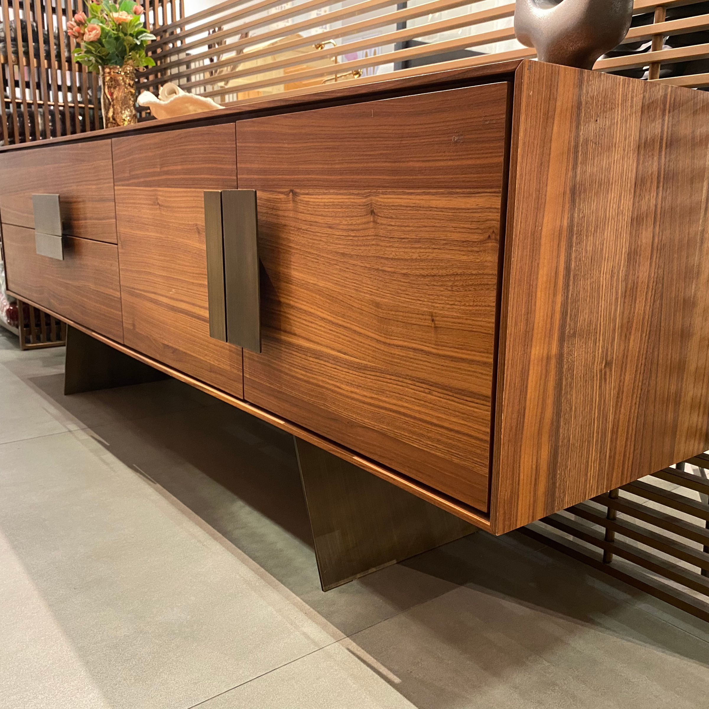 Display Item - Next Side-Board Next002 Nakheel -  DISPLAY ITEM - ebarza Furniture UAE | Shop Modern Furniture in Abu Dhabi & Dubai - مفروشات ايبازرا في الامارات | تسوق اثاث عصري وديكورات مميزة في دبي وابوظبي