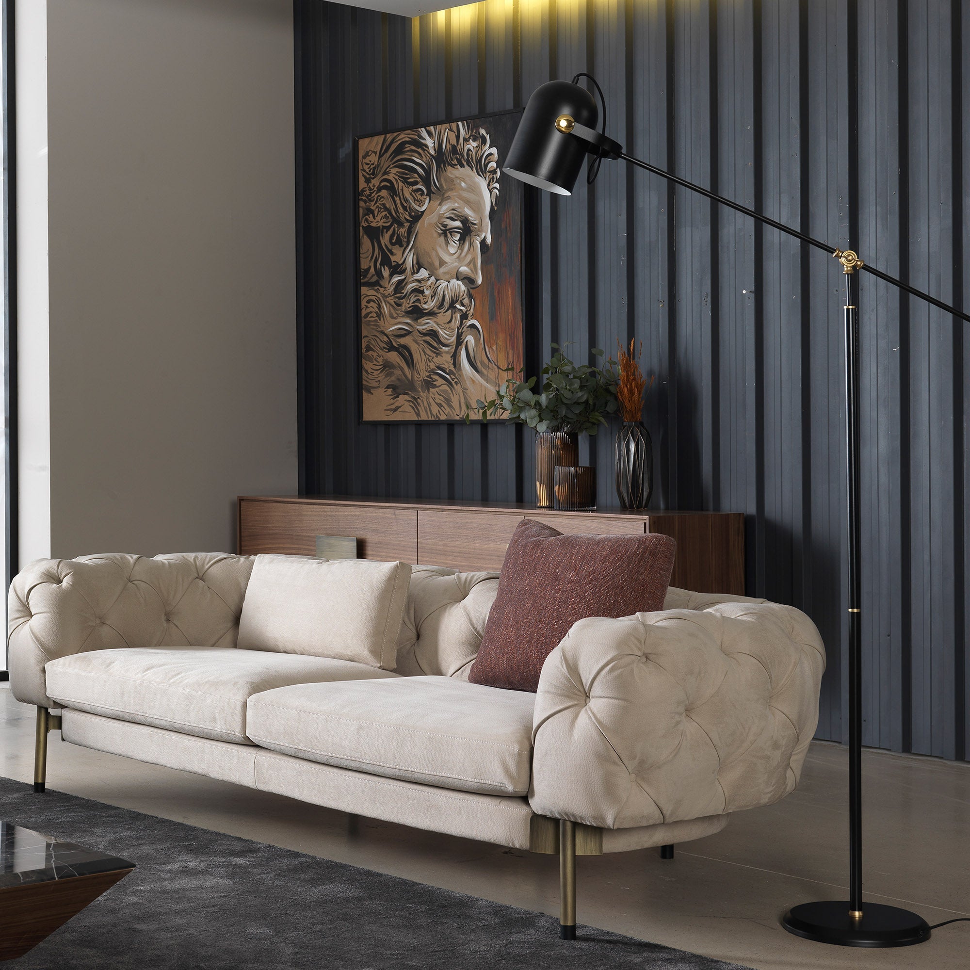 HOMAGE KOLTUK Next002 sofa display item with sleek design and neutral fabric, showcasing modern living room furniture.