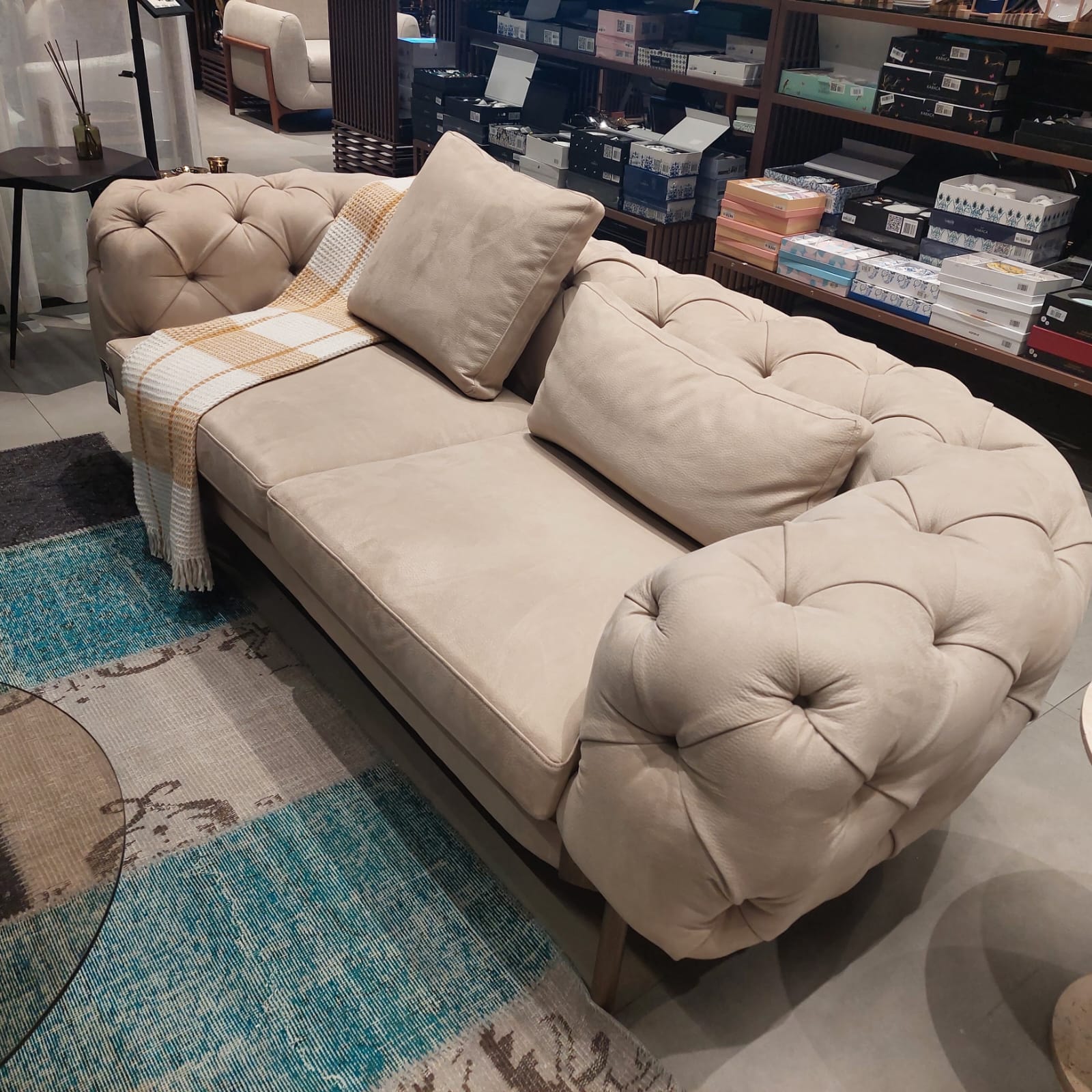 Display Item Next Sofa Next002-Sofa-B-Nakheel -  DISPLAY ITEM - ebarza Furniture UAE | Shop Modern Furniture in Abu Dhabi & Dubai - مفروشات ايبازرا في الامارات | تسوق اثاث عصري وديكورات مميزة في دبي وابوظبي