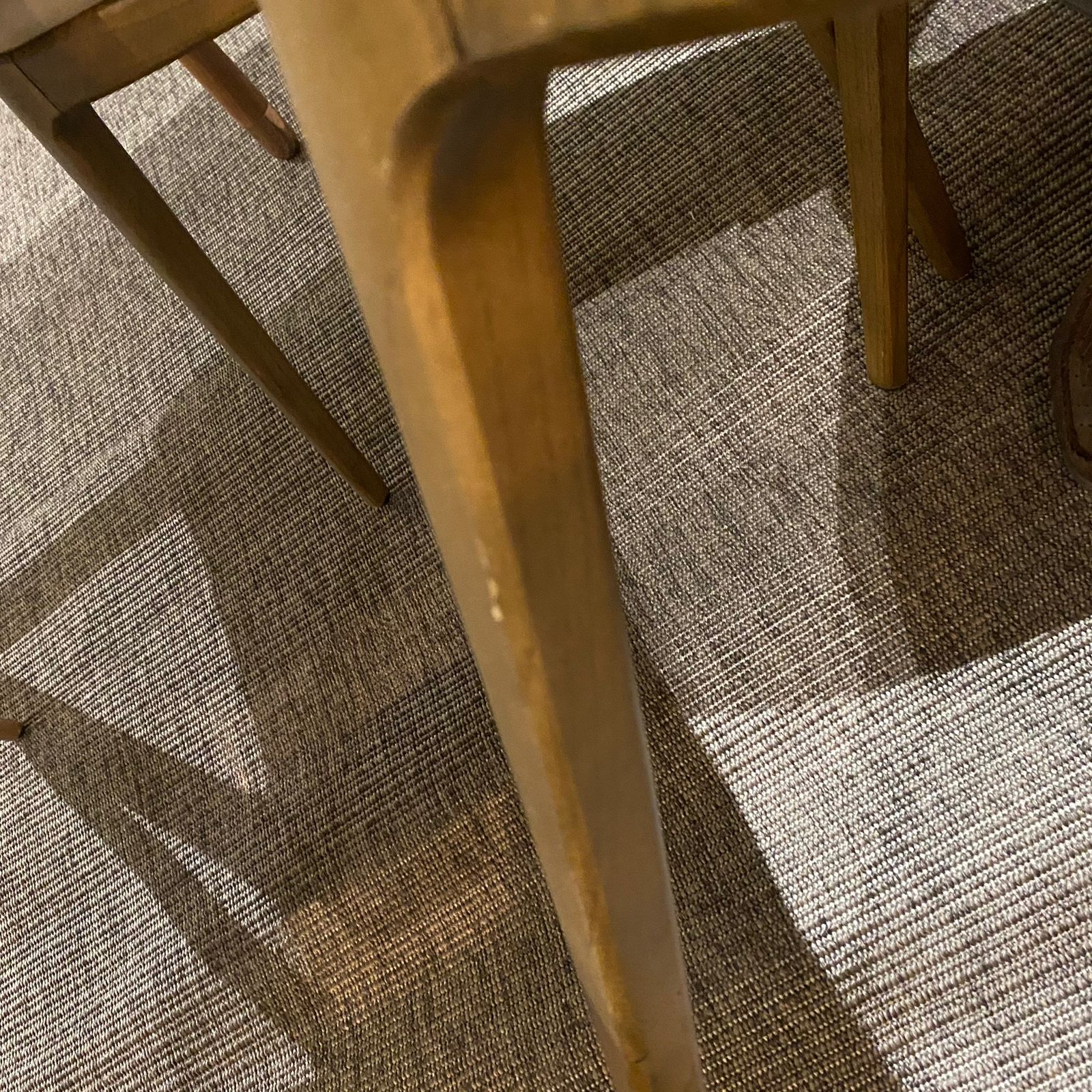OZZO Nirvana solid ash wood chair without arms, display item showing natural wood grain and modern design.