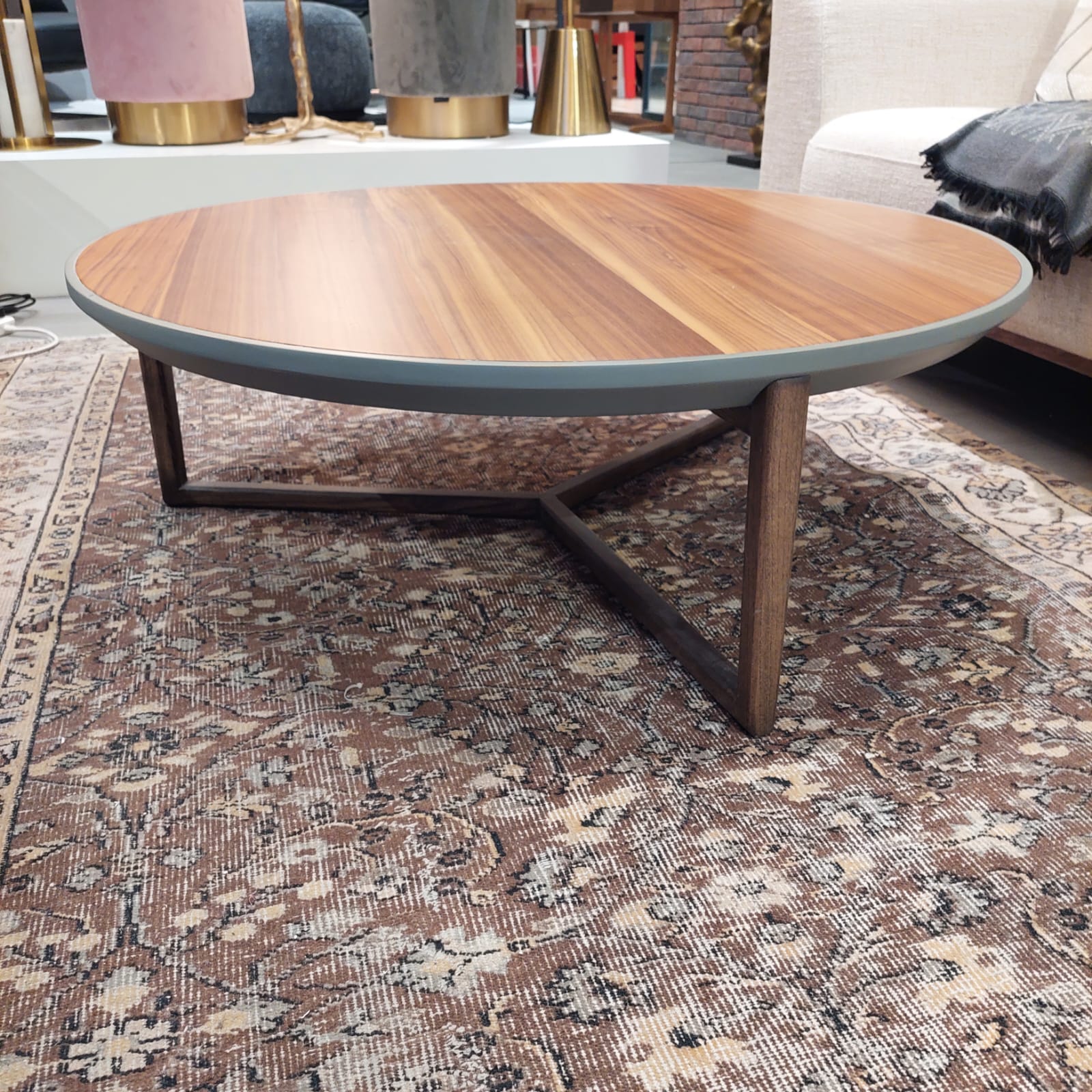 Modern Otto Center Table by HOMAGE KOLTUK, featuring a sleek design with a Nakheel display top for stylish room decor.