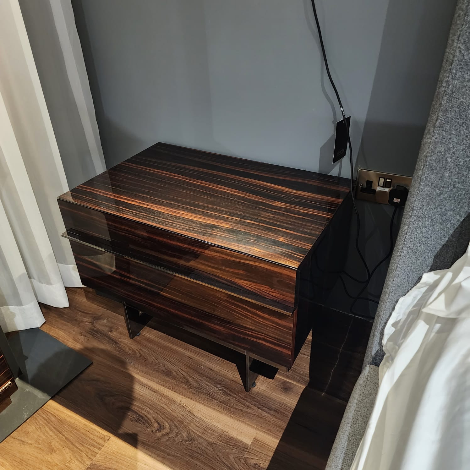 Display of Prada Elegant Bedroom Set by Nills Furniture Design featuring a stylish bed, bedside tables, and modern bedroom decor.