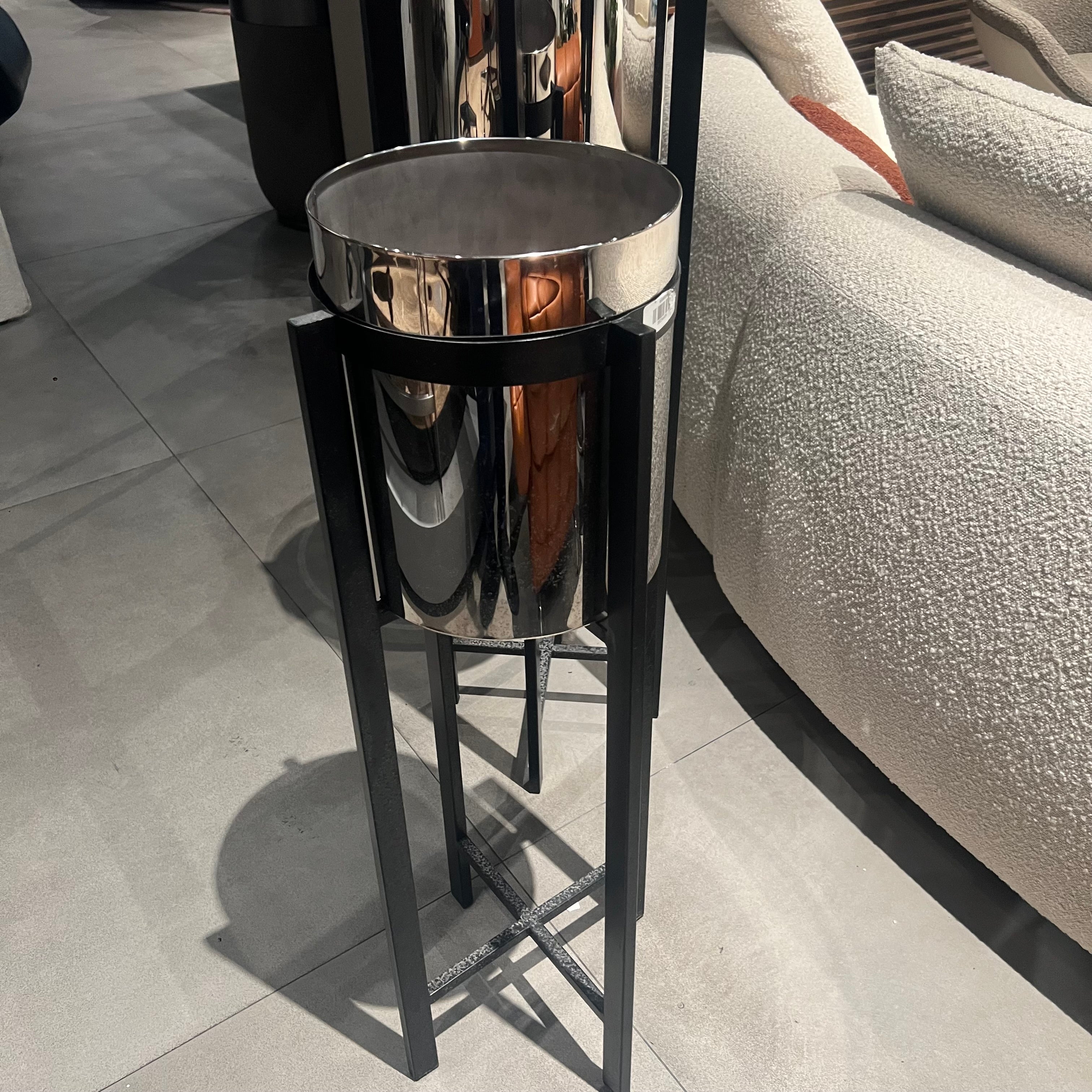 Set of 2 Beacon planter and flower boxes with modern design, ideal for outdoor or indoor plant display.