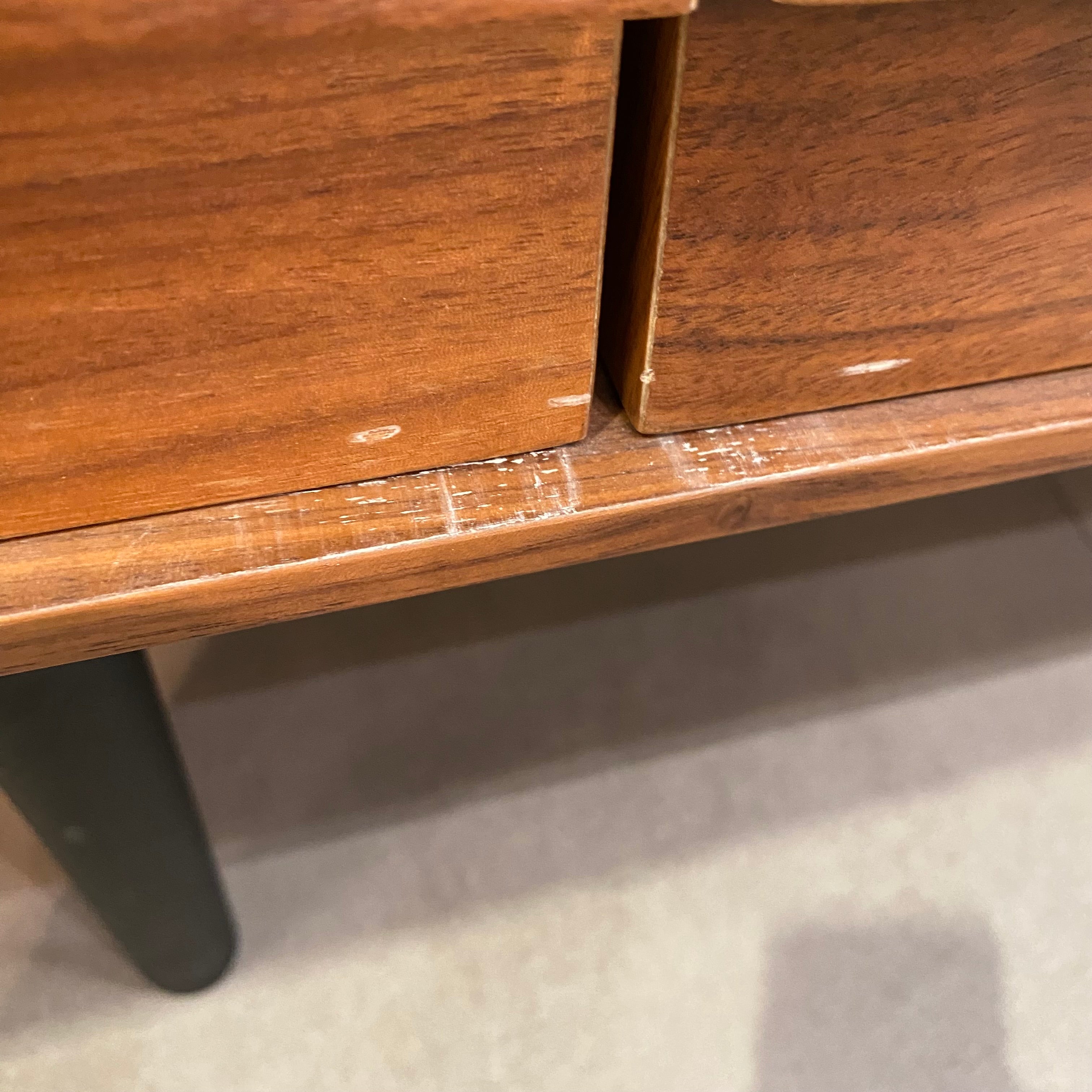 Display image of HOMAGE KOLTUK Solo Sideboard Solo004Nakheel with modern design and sleek wood finish.