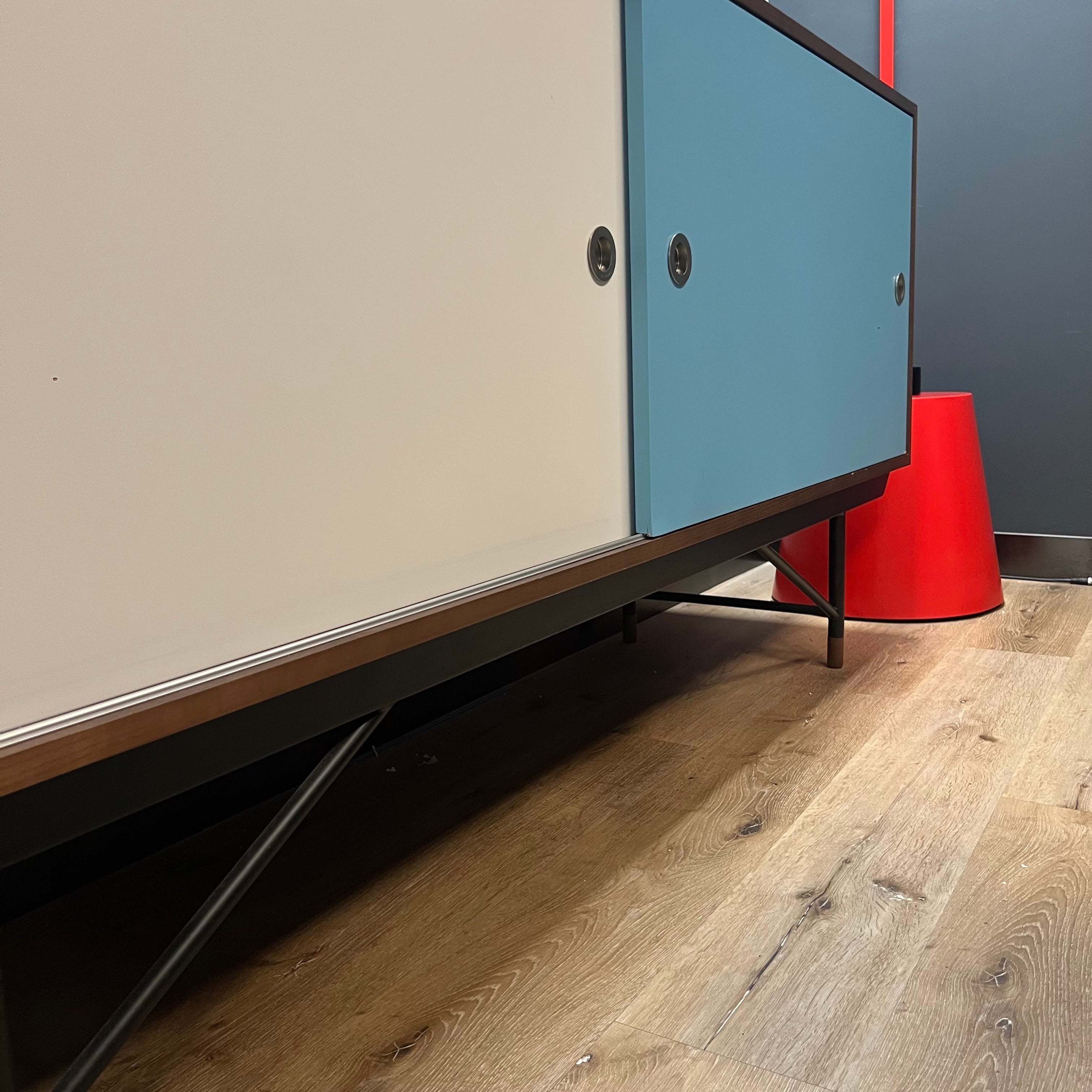 Display Item - Thun 196Cm Cabinet/Sideboard  Bp6045-Bsg15156 Nakheel -  DISPLAY ITEM - ebarza Furniture UAE | Shop Modern Furniture in Abu Dhabi & Dubai - مفروشات ايبازرا في الامارات | تسوق اثاث عصري وديكورات مميزة في دبي وابوظبي
