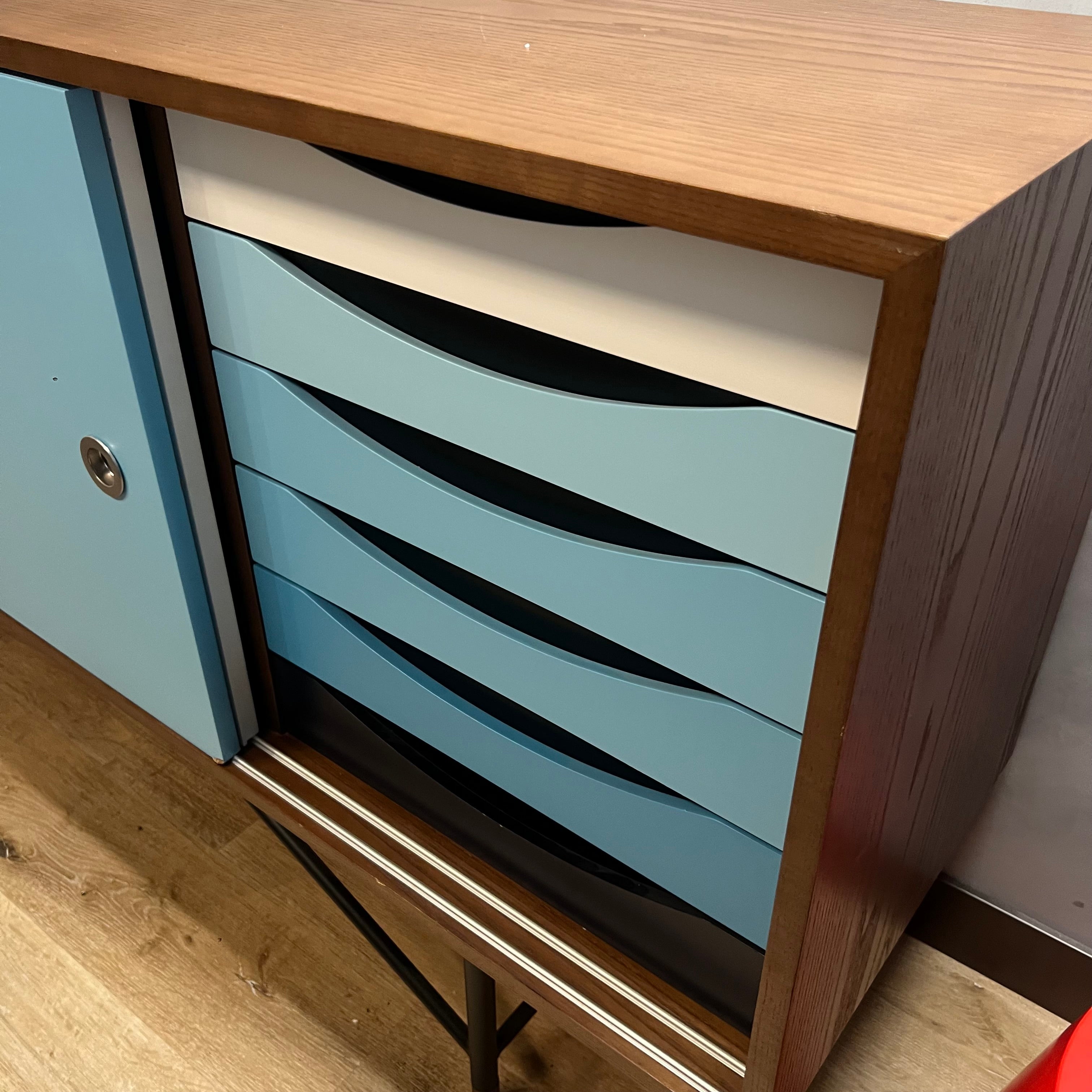Display Item - Thun 196Cm Cabinet/Sideboard  Bp6045-Bsg15156 Nakheel -  DISPLAY ITEM - ebarza Furniture UAE | Shop Modern Furniture in Abu Dhabi & Dubai - مفروشات ايبازرا في الامارات | تسوق اثاث عصري وديكورات مميزة في دبي وابوظبي
