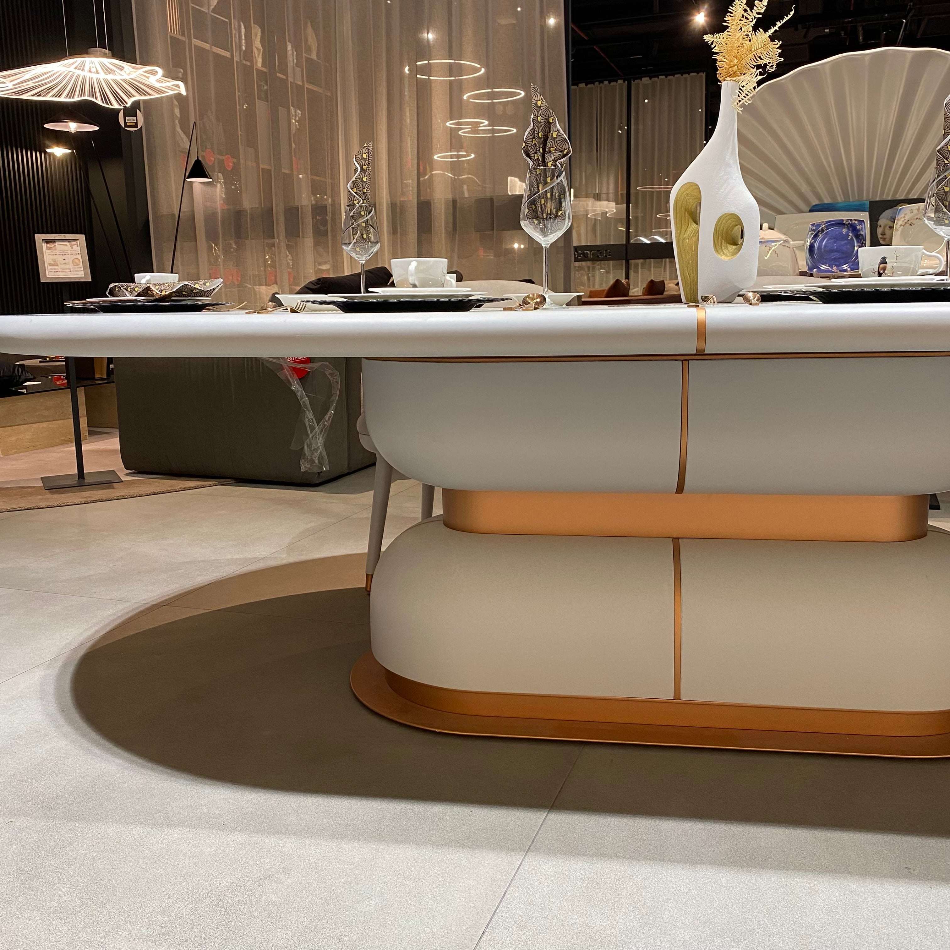 Display Item - Tulip Dining Table 260*120 CM MASTLP001-Nakheel -  DISPLAY ITEM - ebarza Furniture UAE | Shop Modern Furniture in Abu Dhabi & Dubai - مفروشات ايبازرا في الامارات | تسوق اثاث عصري وديكورات مميزة في دبي وابوظبي