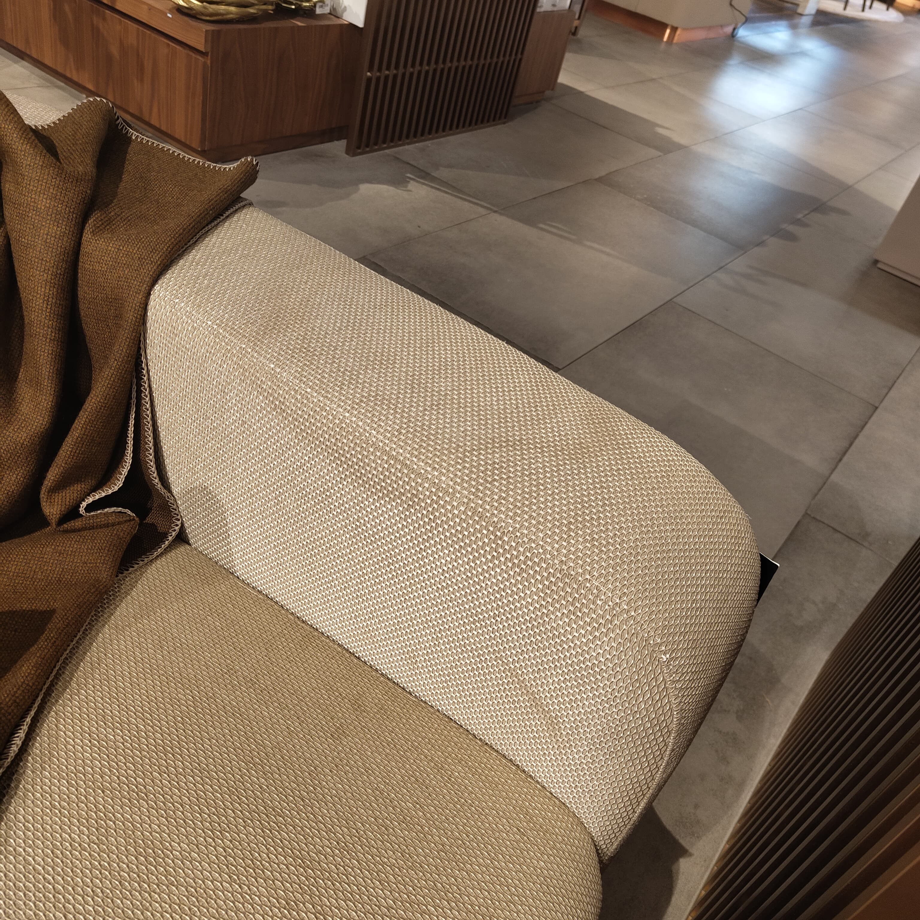 Display Item - Vega 4 Seater Sofa 300cm KOLVEGD01YAS -  DISPLAY ITEM - ebarza Furniture UAE | Shop Modern Furniture in Abu Dhabi & Dubai - مفروشات ايبازرا في الامارات | تسوق اثاث عصري وديكورات مميزة في دبي وابوظبي