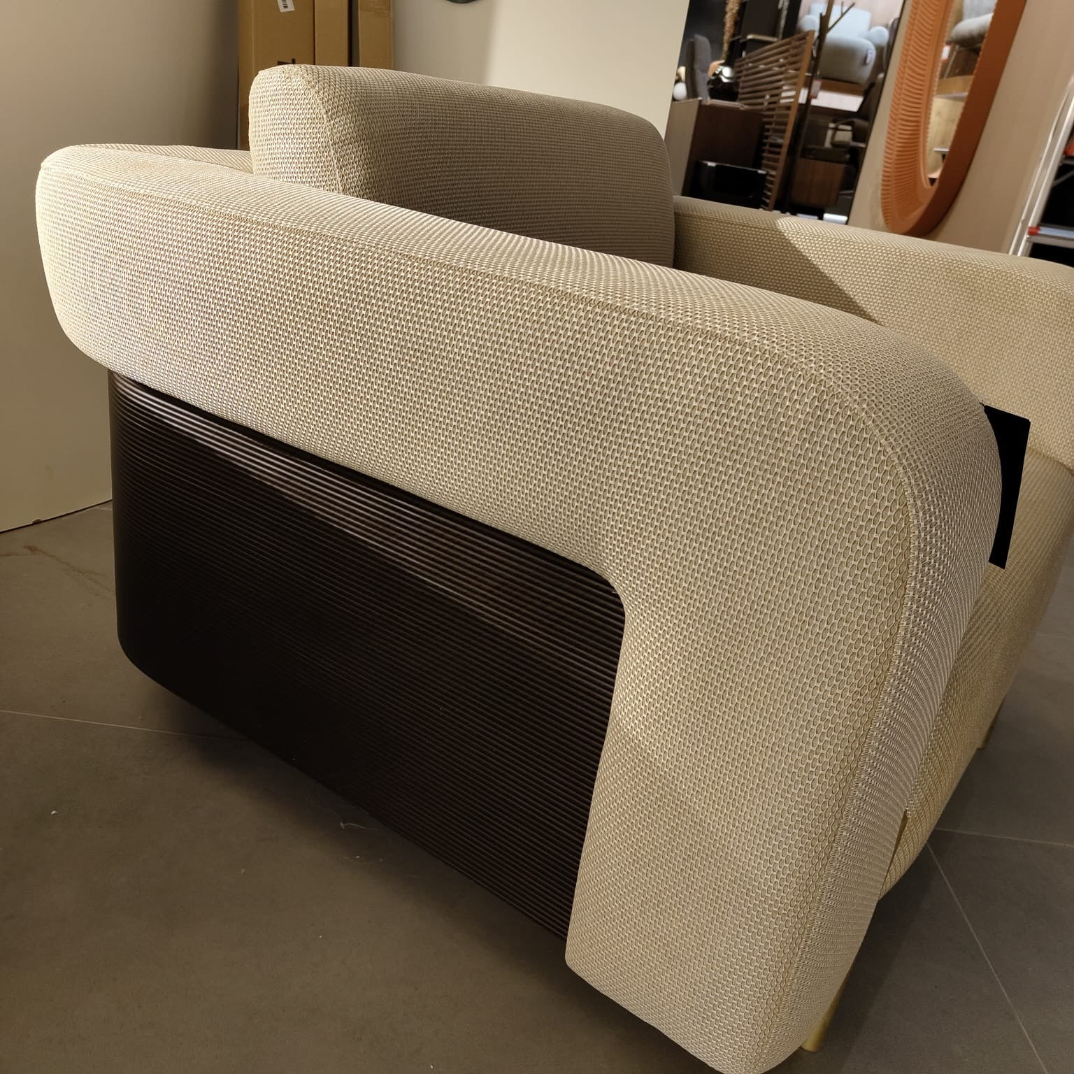 Display Item  - Vega Armchair BERVEG001YAS -  DISPLAY ITEM - ebarza Furniture UAE | Shop Modern Furniture in Abu Dhabi & Dubai - مفروشات ايبازرا في الامارات | تسوق اثاث عصري وديكورات مميزة في دبي وابوظبي