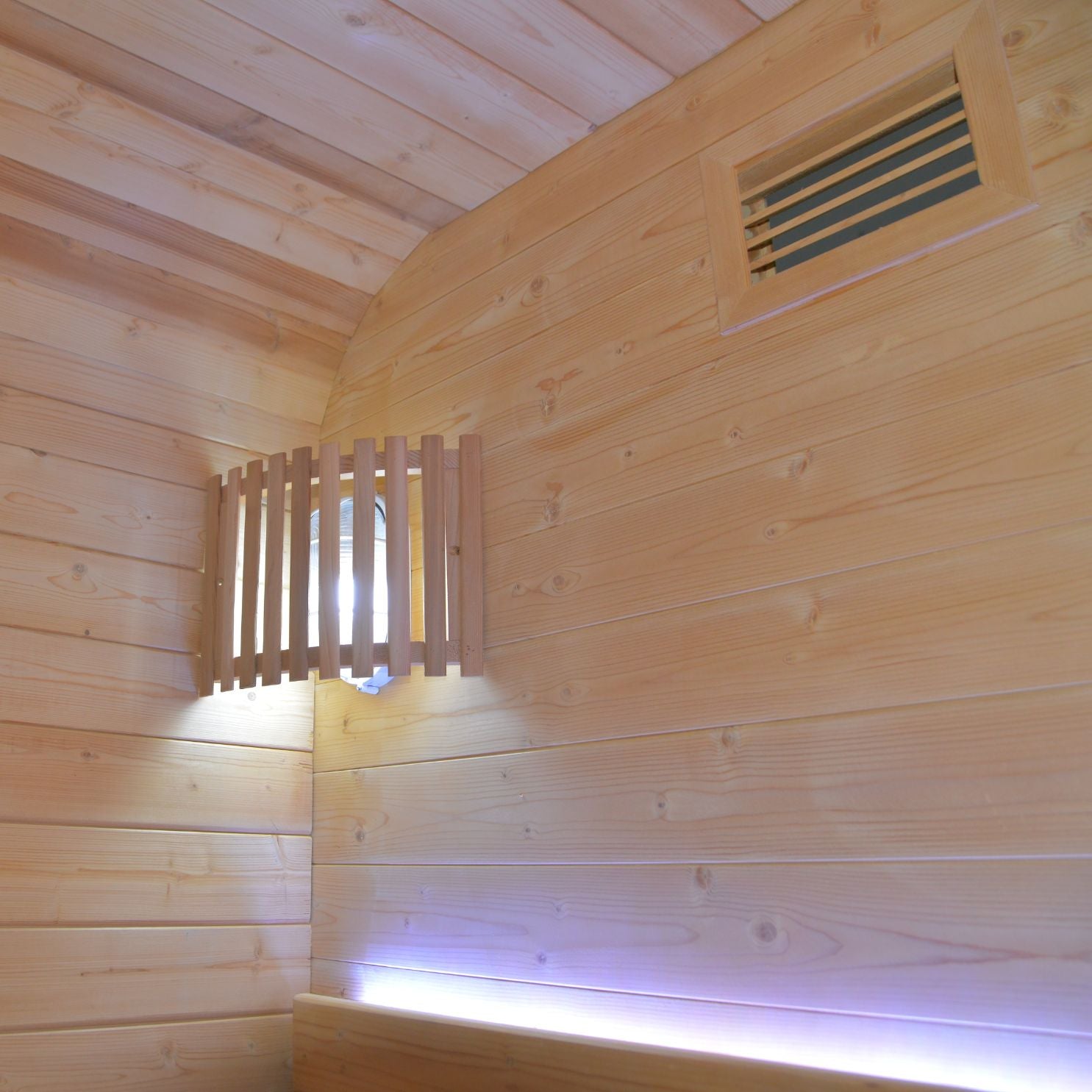 BEACON EBARZA indoor/outdoor sauna room LM-BR200TD with wooden interior and glass door for relaxation and wellness.