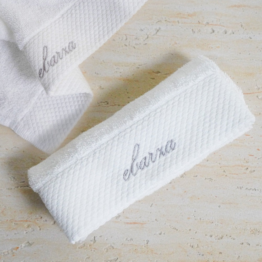 Ebarza Kerchief A-8 bathroom accessory by BEACON, featuring a modern design for bathroom decor and organization.