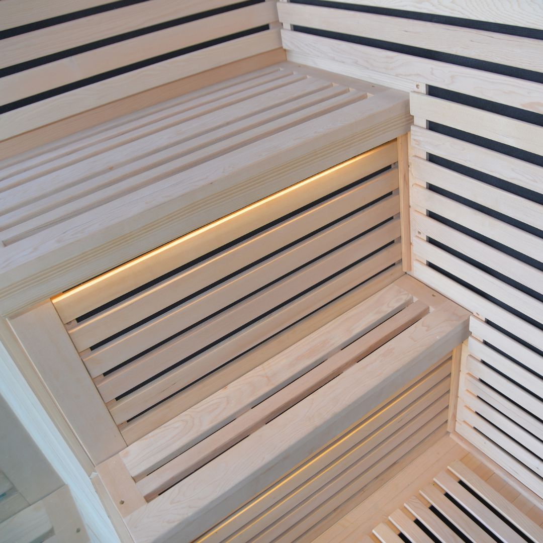 BEACON EBARZA SAUNA ROOM LM-N02IR, compact sauna room with glass door and interior bench for relaxing wellness sessions