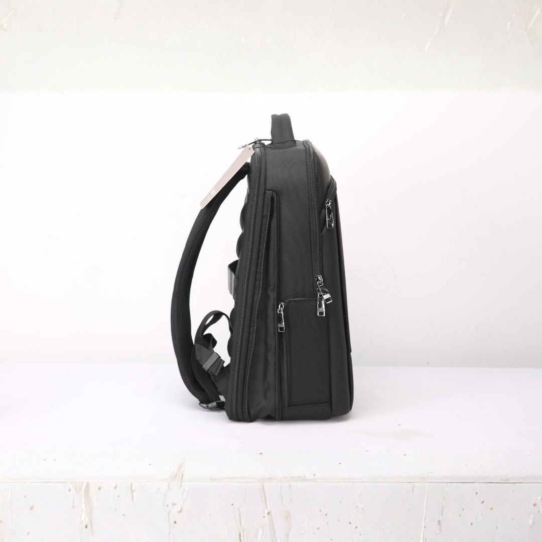 Ebarza BEACON travelling backpack with multiple compartments, black fabric, adjustable straps, suitable for travel and daily use.