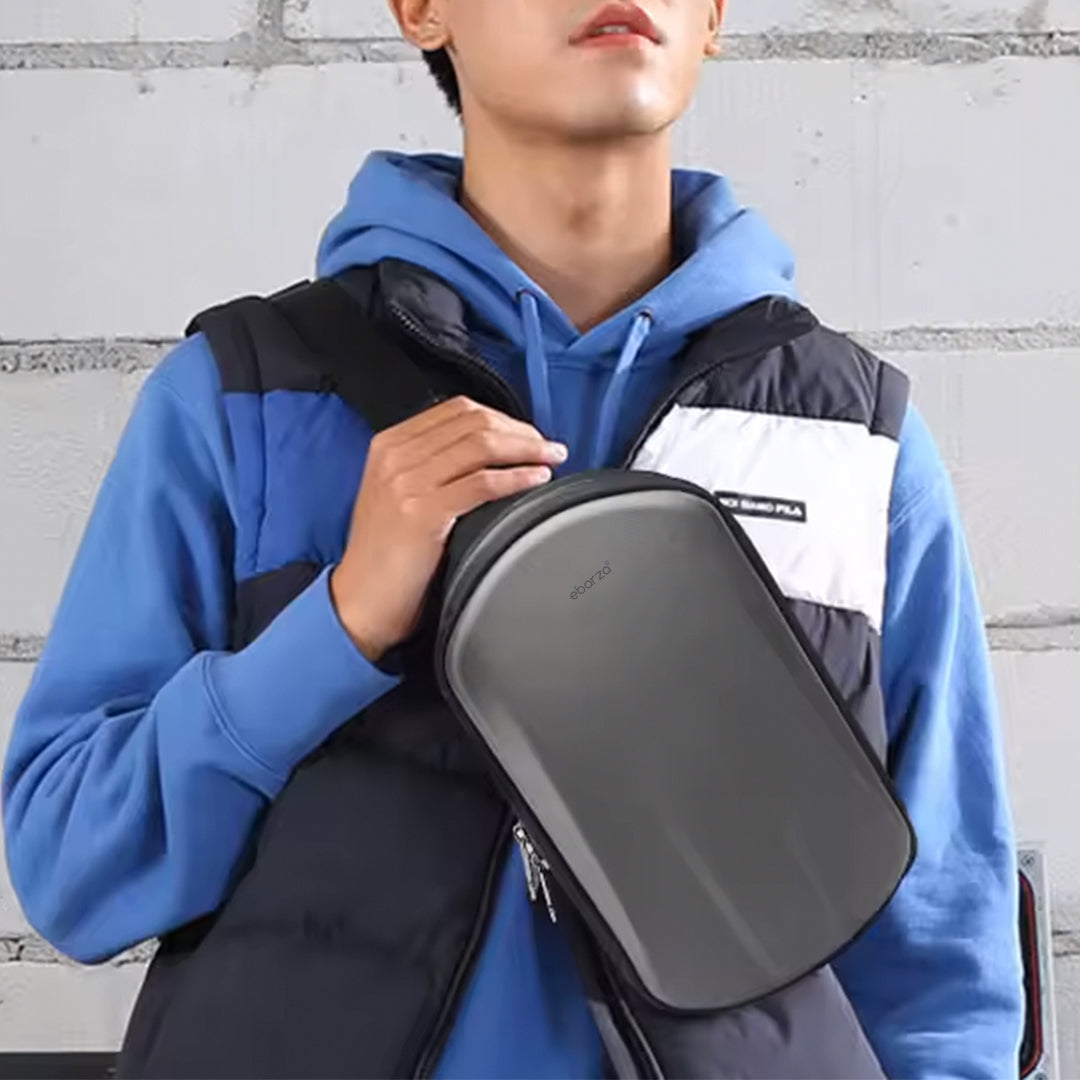 Ebarza travelling bag by Beacon, durable bag with multiple compartments, suitable for travel and everyday use.
