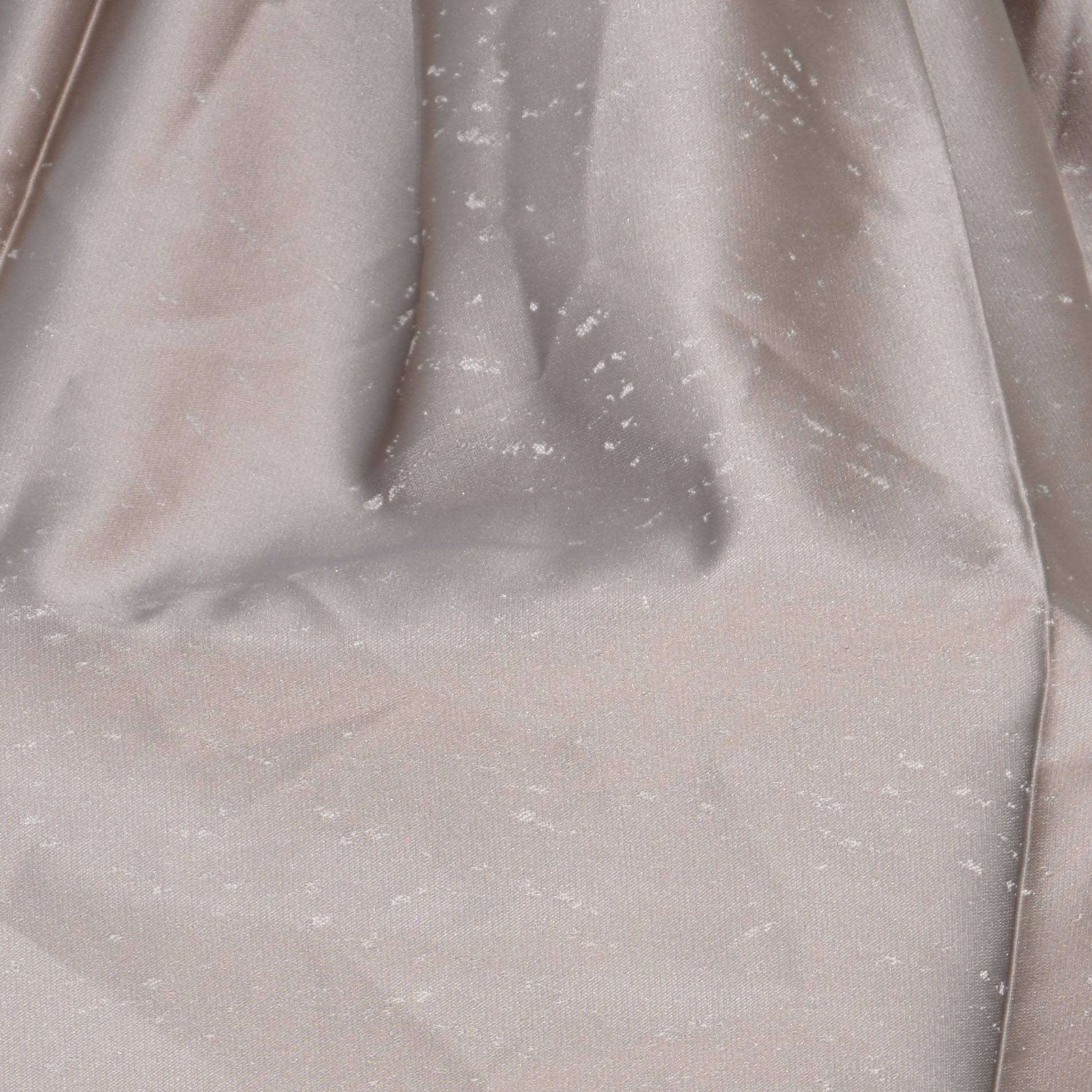 Elegant Window Curtain Fabric  Bh-F4493 -  Curtains & Drapes | ستارة نافذة أنيقة - ebarza Furniture UAE | Shop Modern Furniture in Abu Dhabi & Dubai - مفروشات ايبازرا في الامارات | تسوق اثاث عصري وديكورات مميزة في دبي وابوظبي