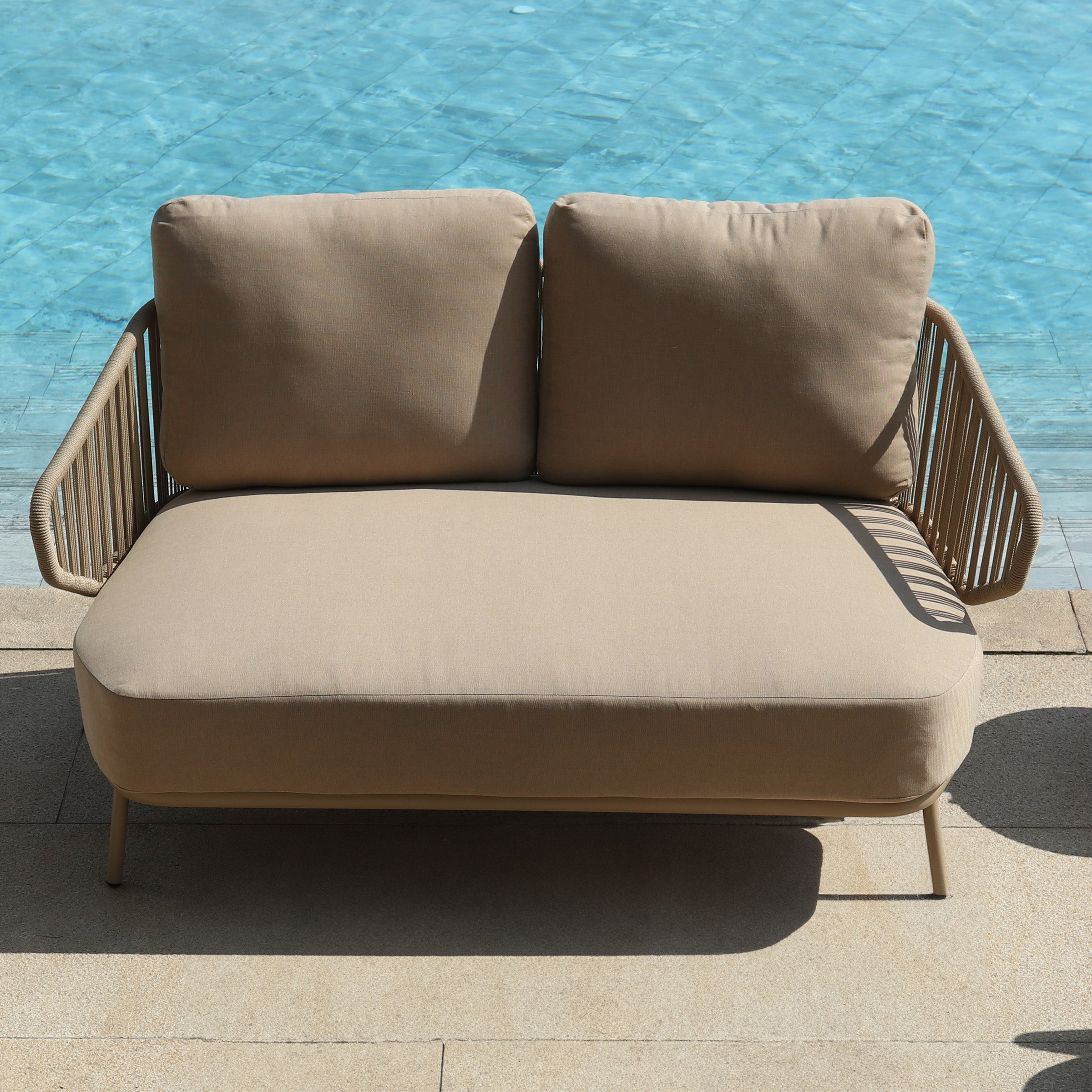 BEACON outdoor Love 2-seat sofa from the MYX-SOFA1050 series, featuring comfortable cushions and a stylish design for outdoor spaces.
