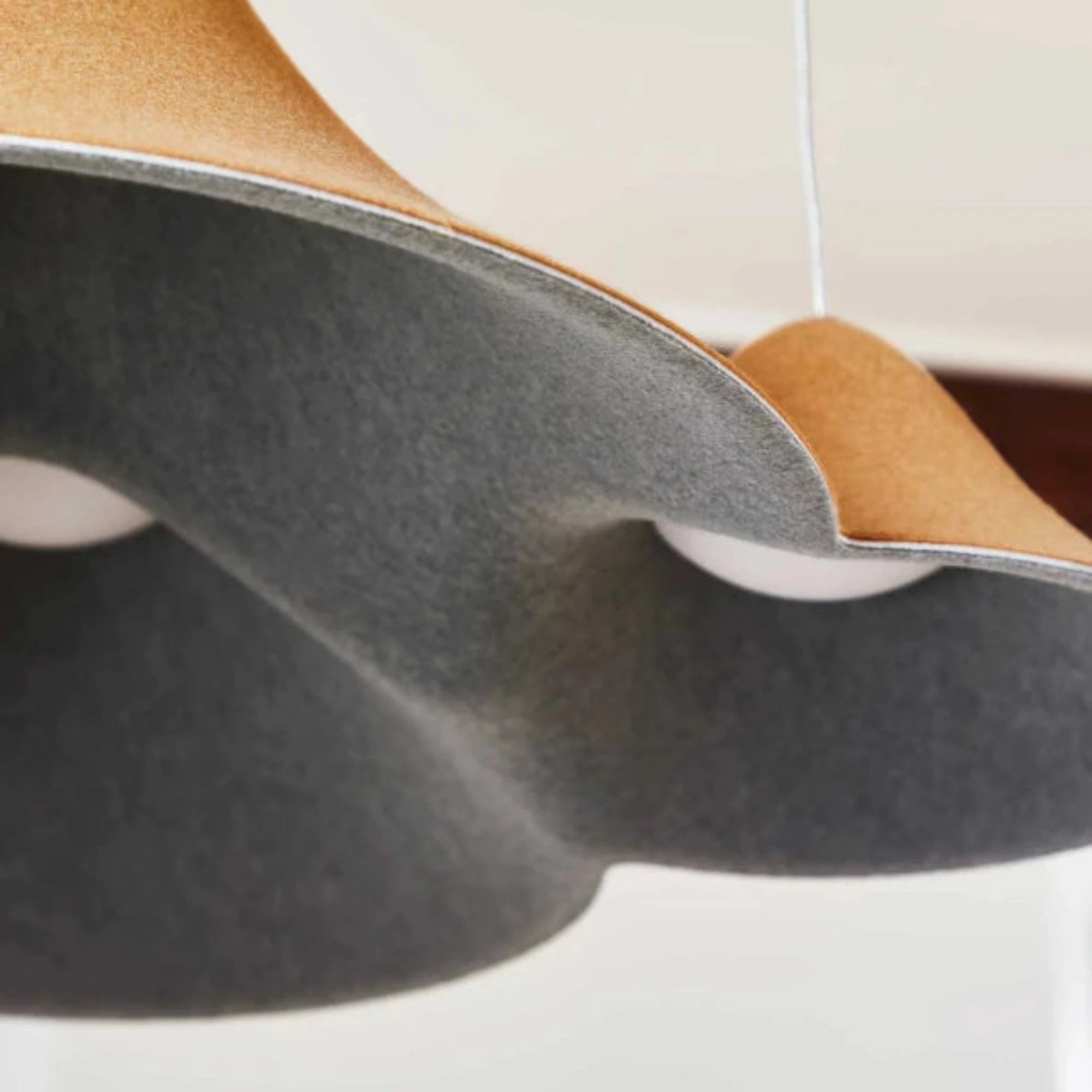 Felt pendant lamp FY-PE399-S by BEACON, hanging ceiling fixture with a soft, textured felt shade for modern interior lighting.
