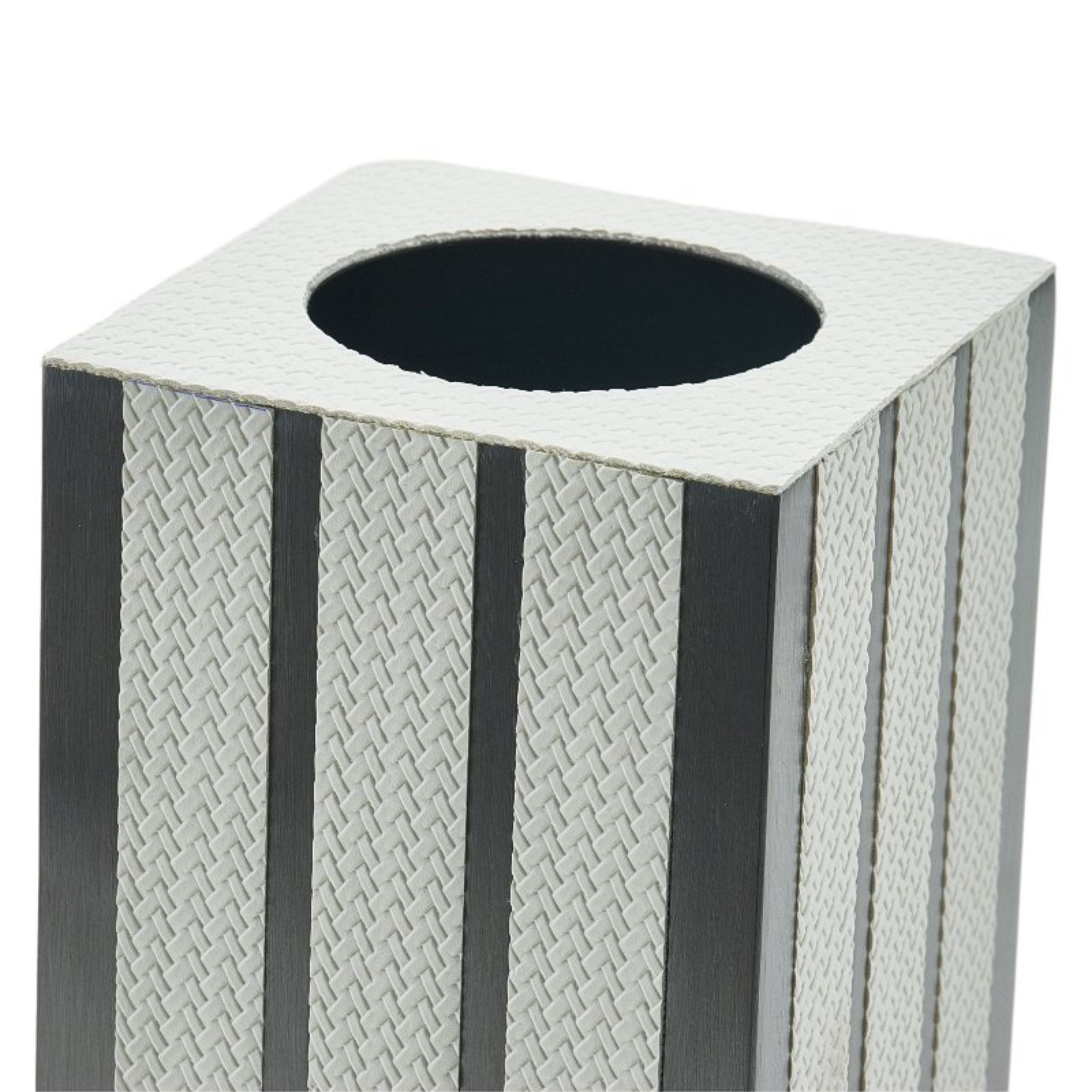 Elegant BEACON Flower Vase L DD201031L with a sleek design, perfect for floral arrangements and home decor.