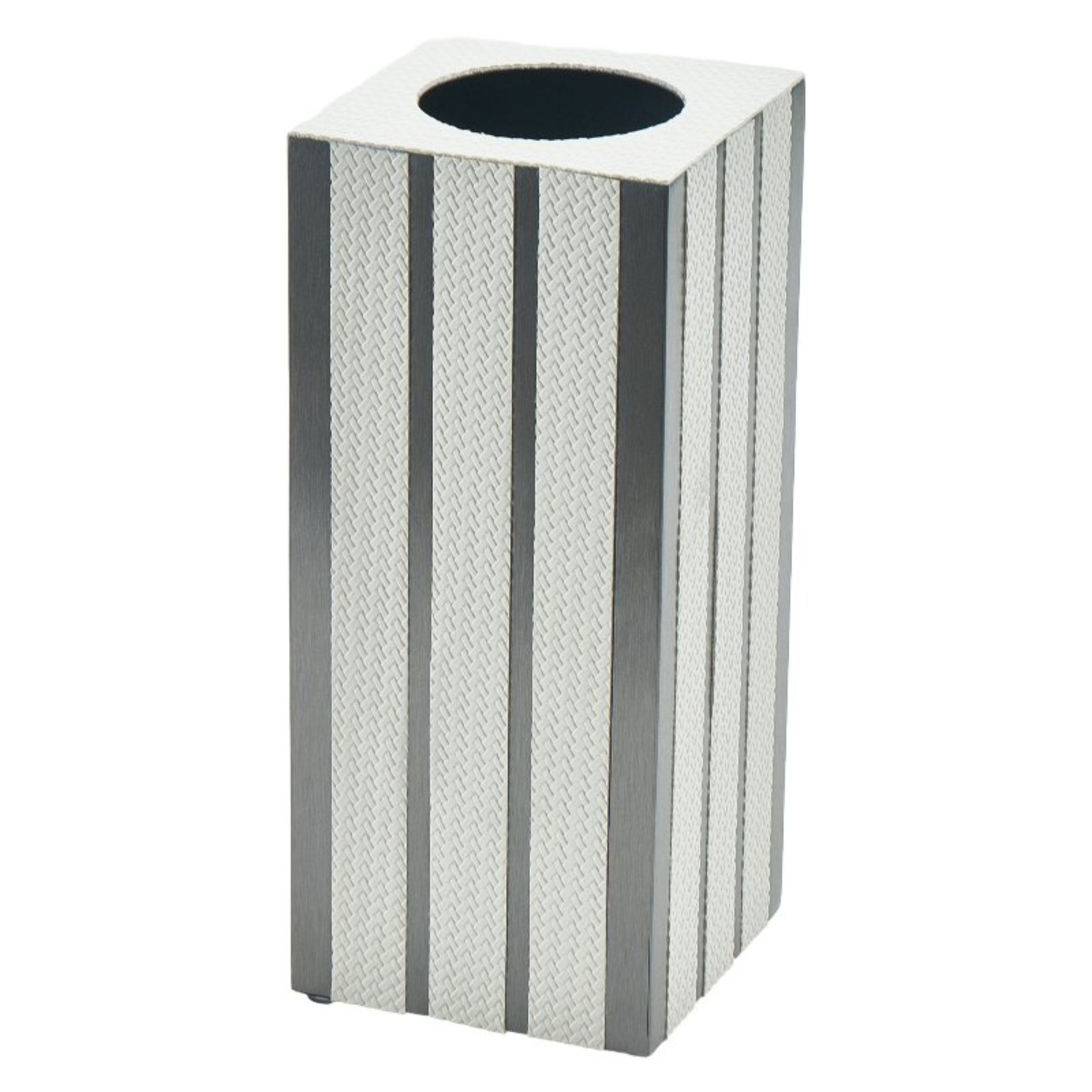 Elegant BEACON flower vase in white ceramic with a smooth, rounded shape, designed for decorative floral arrangements.