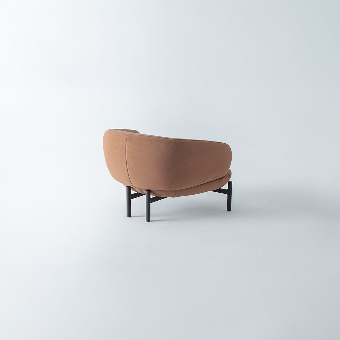 Freda Armchair HM-FOR/CHAIR021 -  Armchairs - ebarza Furniture UAE | Shop Modern Furniture in Abu Dhabi & Dubai - مفروشات ايبازرا في الامارات | تسوق اثاث عصري وديكورات مميزة في دبي وابوظبي