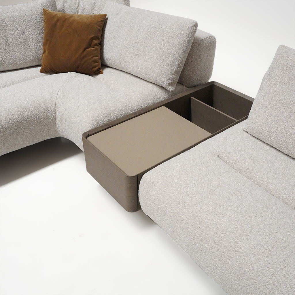 Display image of the HOMAGE KOLTUK Freda Corner Sofa HM-FREDA01 in a modern living room setting.