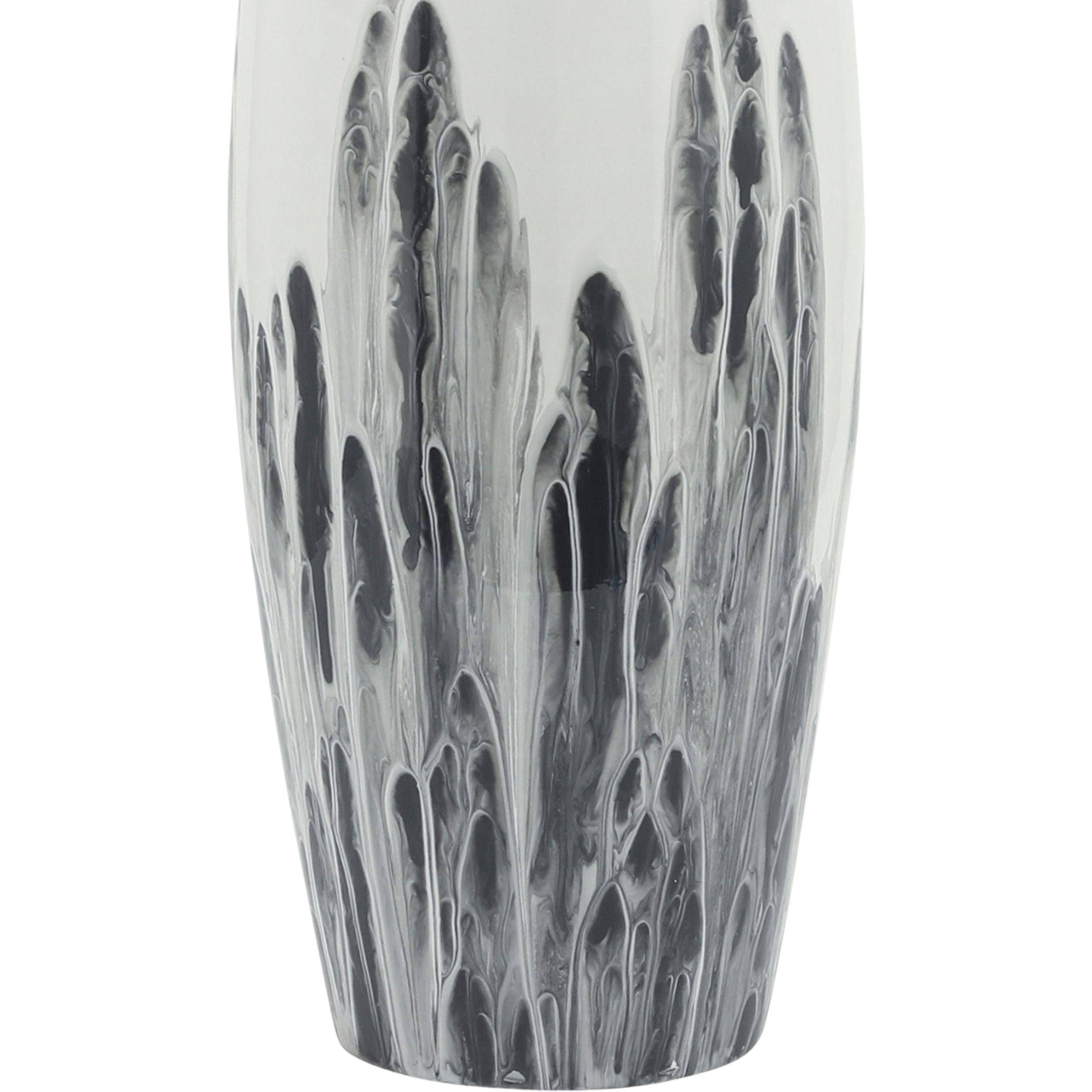 Glass Vase With Metal Ring 16768-02 -  Vases | مزهرية زجاجية مع حلقة معدنية - ebarza Furniture UAE | Shop Modern Furniture in Abu Dhabi & Dubai - مفروشات ايبازرا في الامارات | تسوق اثاث عصري وديكورات مميزة في دبي وابوظبي