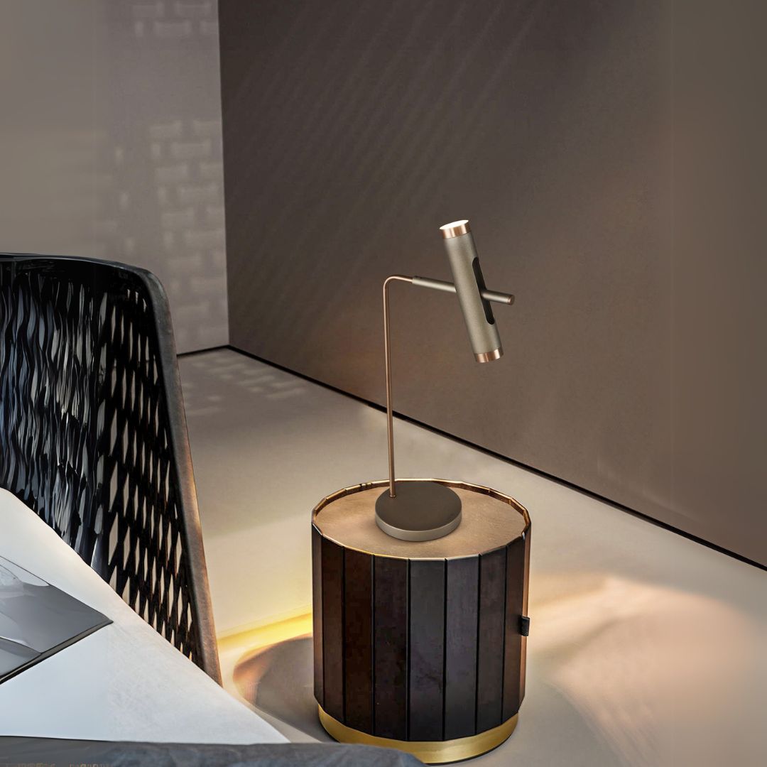 GlowBound Table Lamp MA05428TA-001 -  Desk\table Lamps - ebarza Furniture UAE | Shop Modern Furniture in Abu Dhabi & Dubai - مفروشات ايبازرا في الامارات | تسوق اثاث عصري وديكورات مميزة في دبي وابوظبي