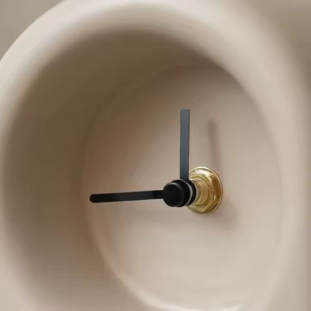 Gold Base Ceramic Table Clock FD-D25010 -  Clocks - ebarza Furniture UAE | Shop Modern Furniture in Abu Dhabi & Dubai - مفروشات ايبازرا في الامارات | تسوق اثاث عصري وديكورات مميزة في دبي وابوظبي