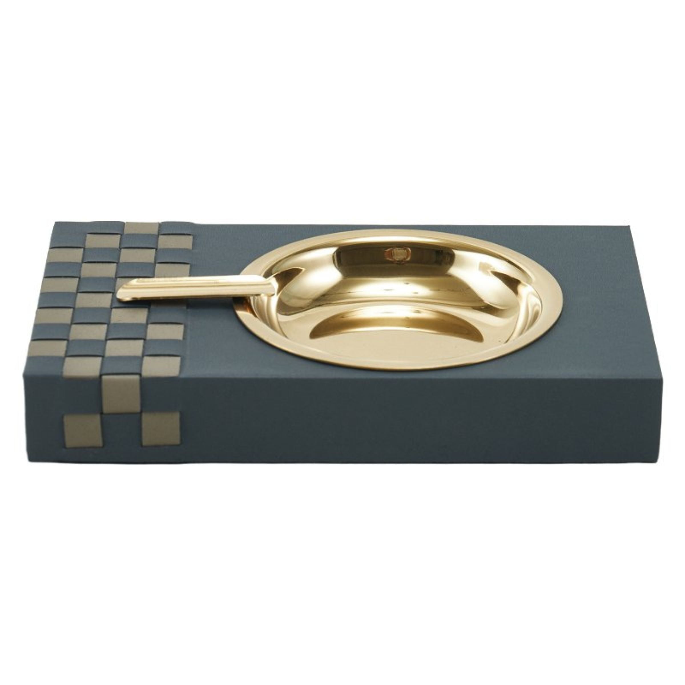 GREY & KHAKI & GOLD HAND-WEAVEN CIGAR TRAY DW201139B -  Trays - ebarza Furniture UAE | Shop Modern Furniture in Abu Dhabi & Dubai - مفروشات ايبازرا في الامارات | تسوق اثاث عصري وديكورات مميزة في دبي وابوظبي