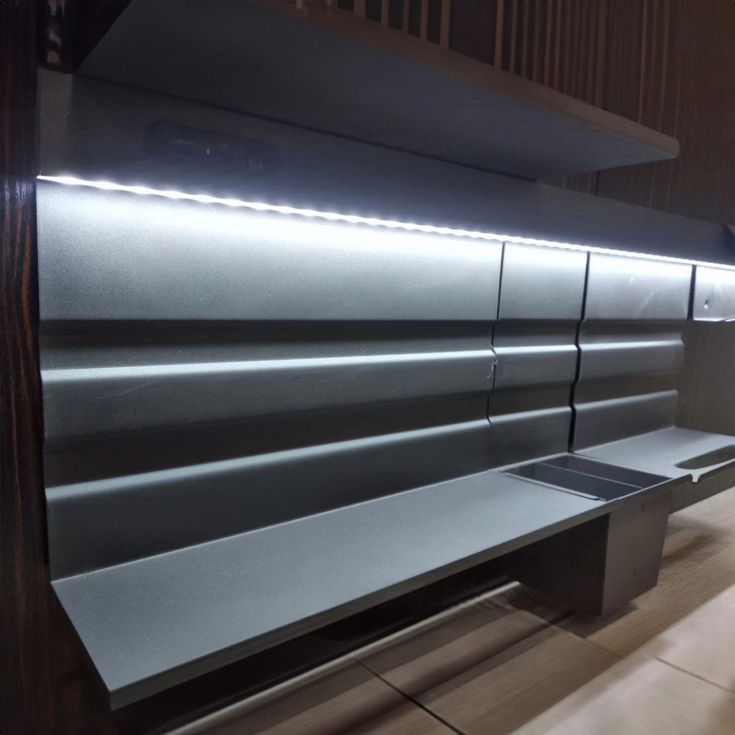 Wall-mounted kitchen hang rack with LED light by ALUSMART AKYOL, featuring shelves and integrated 3000K lighting for organized cooking space.