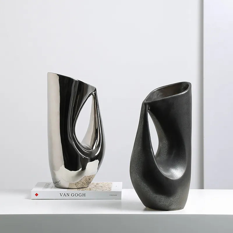 Harm Sliver Vase FA-D22131B -  Vases - ebarza Furniture UAE | Shop Modern Furniture in Abu Dhabi & Dubai - مفروشات ايبازرا في الامارات | تسوق اثاث عصري وديكورات مميزة في دبي وابوظبي
