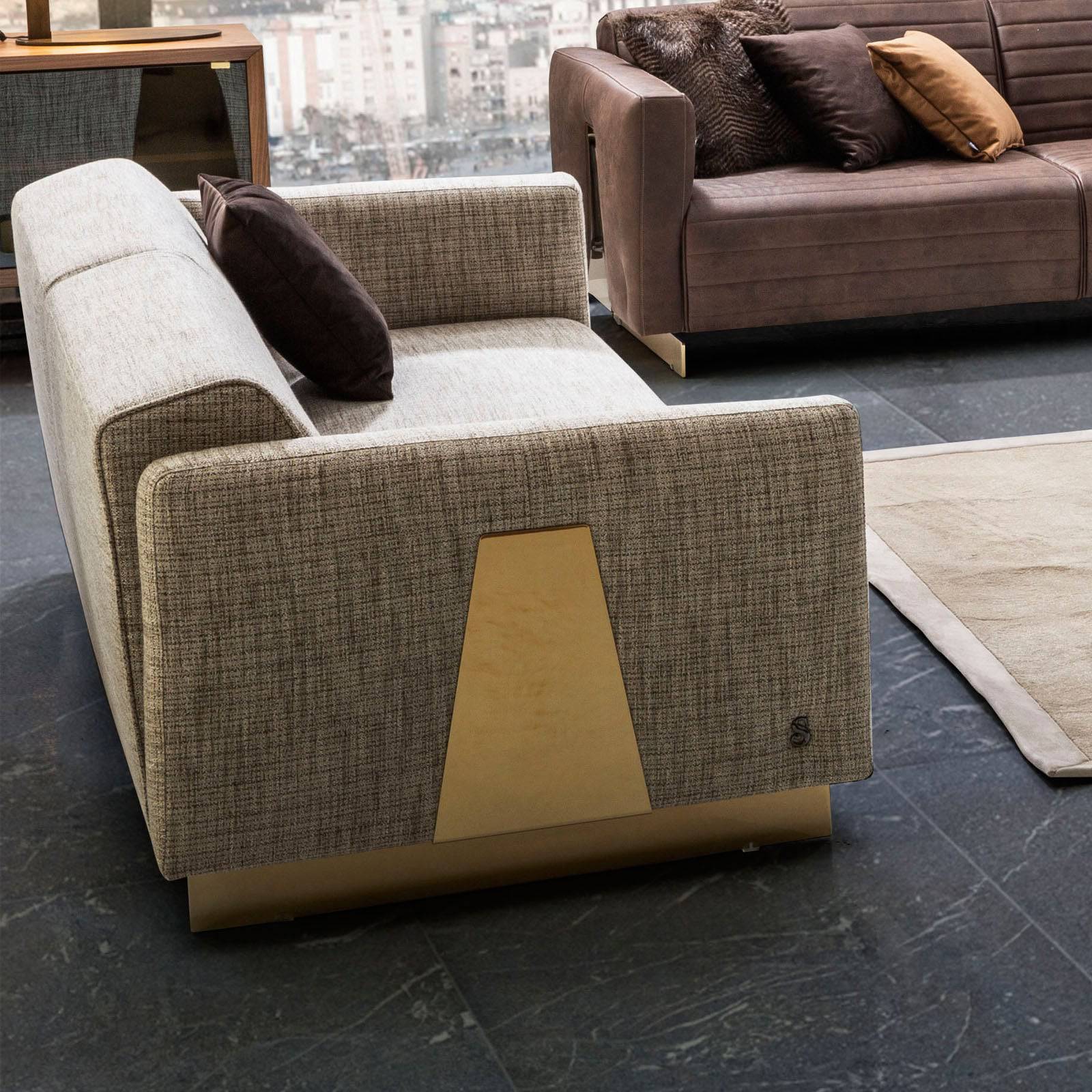 Heritage 4 Seater Sofa Heritage-4S -  Sofas | صوفا 4 مقاعد من هيريتيج - ebarza Furniture UAE | Shop Modern Furniture in Abu Dhabi & Dubai - مفروشات ايبازرا في الامارات | تسوق اثاث عصري وديكورات مميزة في دبي وابوظبي