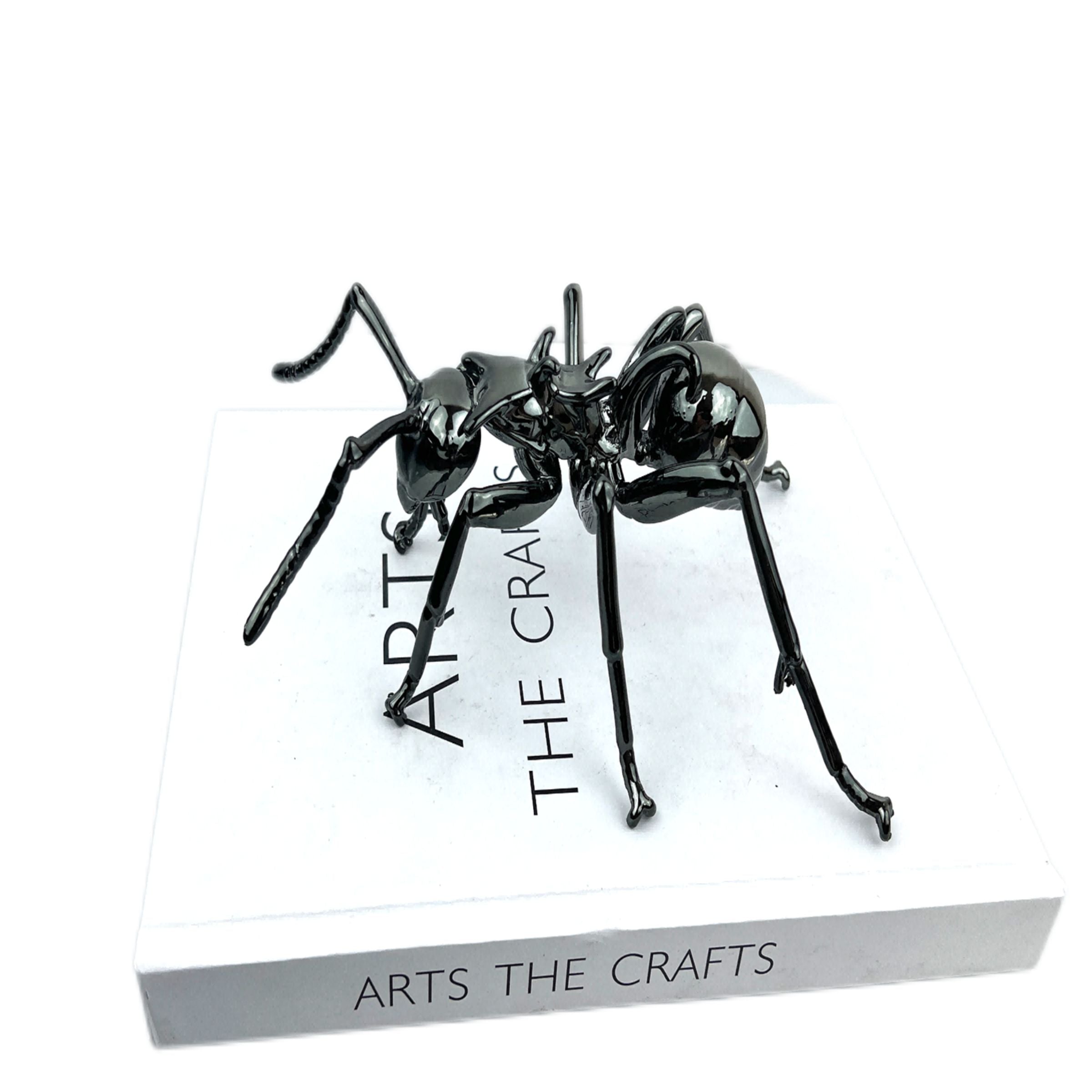 BEACON home decor figurine ZT-3036, decorative ceramic sculpture for living room or shelf display.