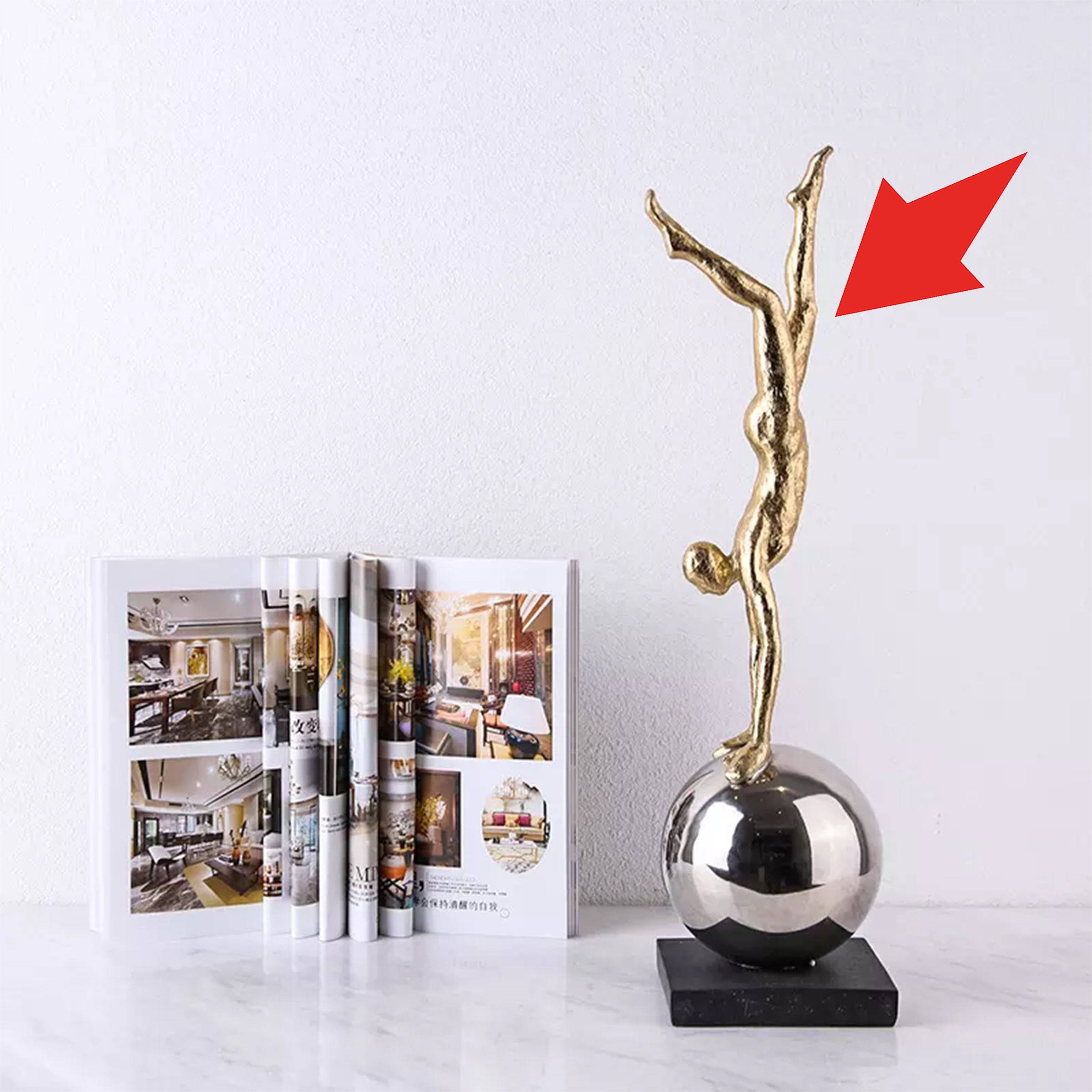 Inverted Man-Gold Fc-Sz2119B -  Home Decor Figurines | الرجل الذهب المقلوب - ebarza Furniture UAE | Shop Modern Furniture in Abu Dhabi & Dubai - مفروشات ايبازرا في الامارات | تسوق اثاث عصري وديكورات مميزة في دبي وابوظبي