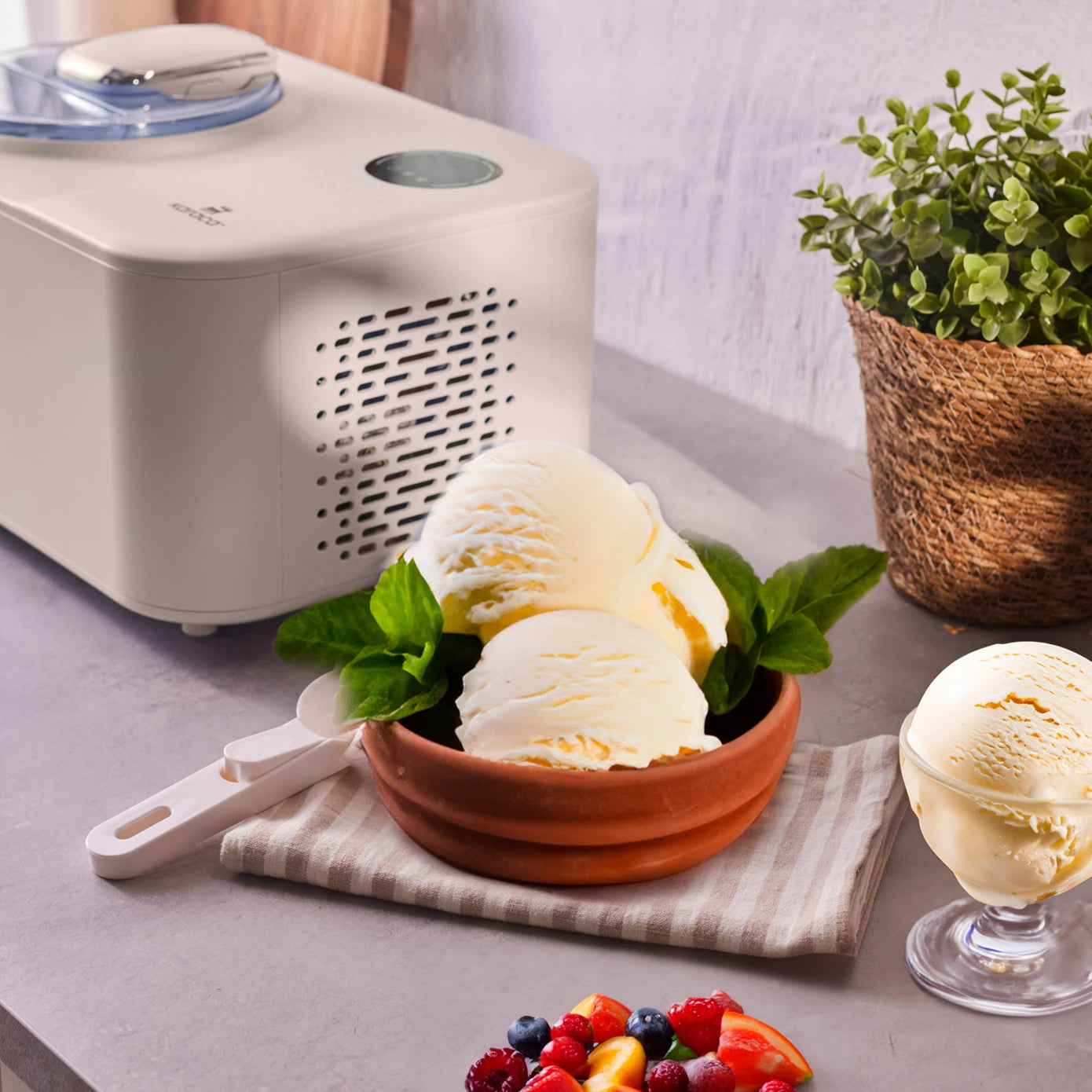 Karaca 2 in 1 Automatic Ice Cream Maker Machine with Mixer and Freezer Vanilla 153.09.01.0964 -  Kitchen Appliances - ebarza Furniture UAE | Shop Modern Furniture in Abu Dhabi & Dubai - مفروشات ايبازرا في الامارات | تسوق اثاث عصري وديكورات مميزة في دبي وابوظبي
