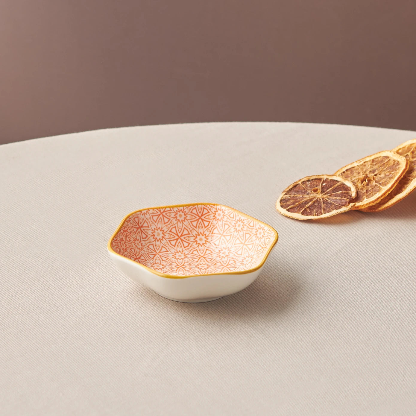Karaca Floral Orange Hexagon Snack Plate 10 cm 153.03.08.2985 -  Bowls - ebarza Furniture UAE | Shop Modern Furniture in Abu Dhabi & Dubai - مفروشات ايبازرا في الامارات | تسوق اثاث عصري وديكورات مميزة في دبي وابوظبي
