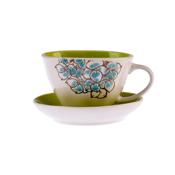 Karaca Giselle New Bone 26-piece dinnerware set with plates, bowls, and cups for 6 people, elegant breakfast and serving collection
