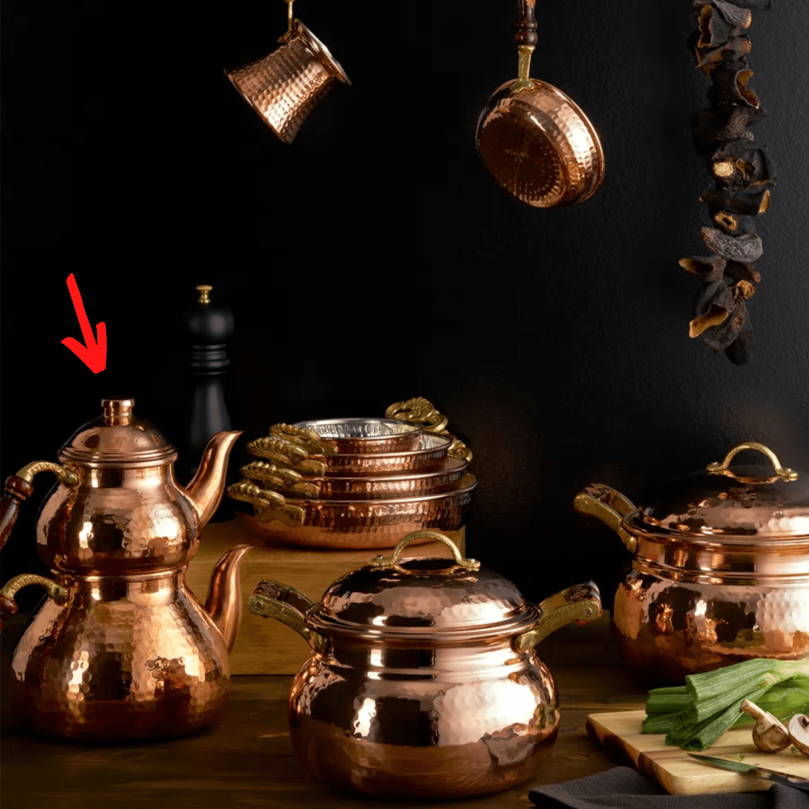 Karaca Nish Copper New Copper Teapot Set 153.03.07.9114 -  Coffee and Tea Pots | مجموعة ابريق شاي كاراجا نيش كوبر نيو كوبر - ebarza Furniture UAE | Shop Modern Furniture in Abu Dhabi & Dubai - مفروشات ايبازرا في الامارات | تسوق اثاث عصري وديكورات مميزة في دبي وابوظبي