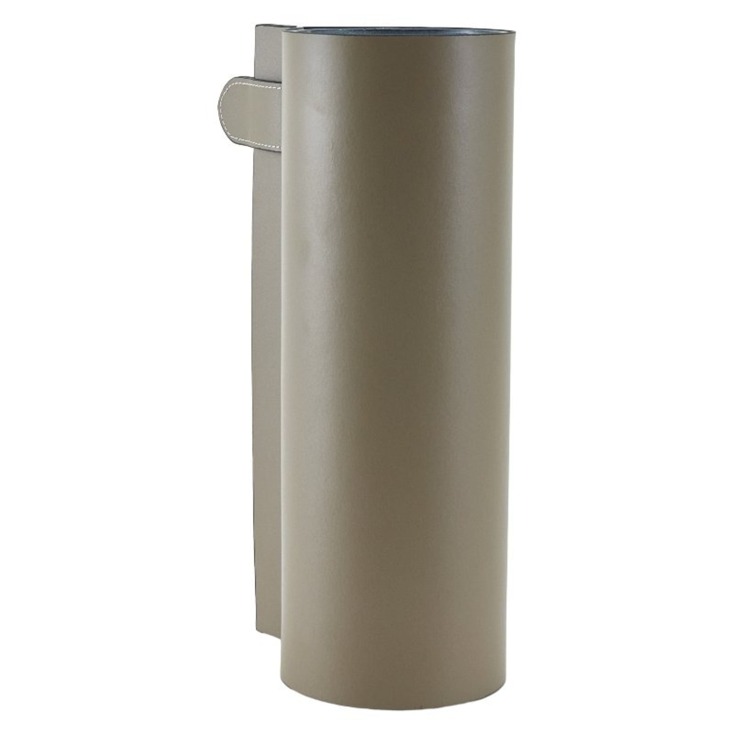KHAKI FLOWER VASE- L  DP201200DL -  Vases - ebarza Furniture UAE | Shop Modern Furniture in Abu Dhabi & Dubai - مفروشات ايبازرا في الامارات | تسوق اثاث عصري وديكورات مميزة في دبي وابوظبي