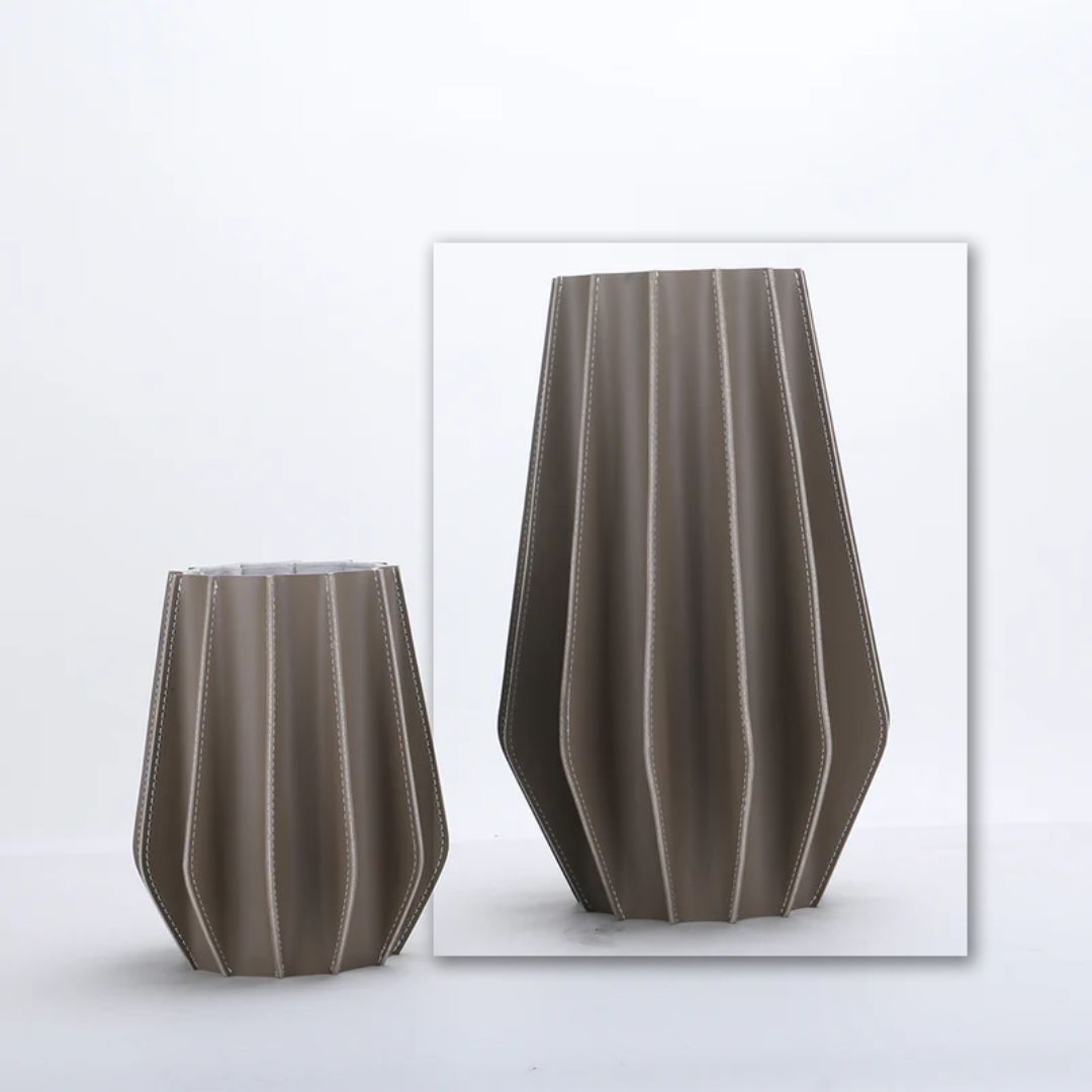Leather Vase-Dry & Fresh-L by BEACON, a stylish leather vase designed for dry or fresh arrangements, with a sleek and modern look.