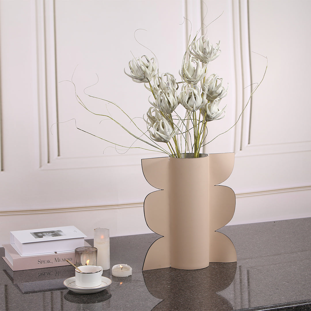 Leather Vase-Dry & Fresh-L by BEACON, a stylish leather vase with a textured finish, designed for floral or decorative use.