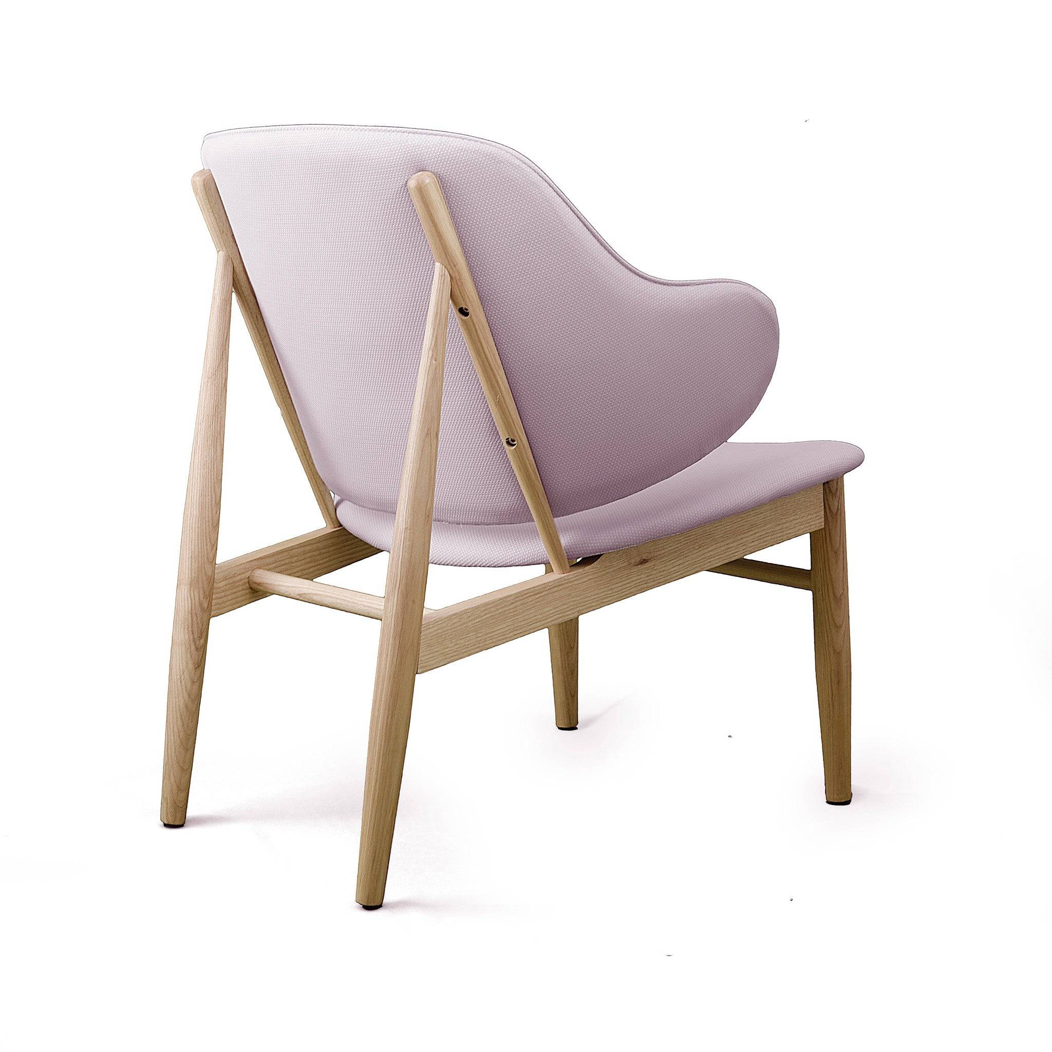 Lounge  Chair With Solid Ash Wood Base Bp8131-Pnk -  Lounge Chairs | كرسي صالة بقاعدة خشبية رمادي صلبة - ebarza Furniture UAE | Shop Modern Furniture in Abu Dhabi & Dubai - مفروشات ايبازرا في الامارات | تسوق اثاث عصري وديكورات مميزة في دبي وابوظبي