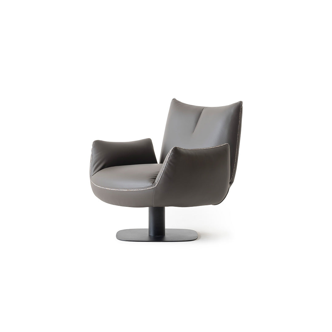 YOL LIVING MILA Amara armchair with plush fabric and modern design, featuring a comfortable cushioned seat and stylish armrests.