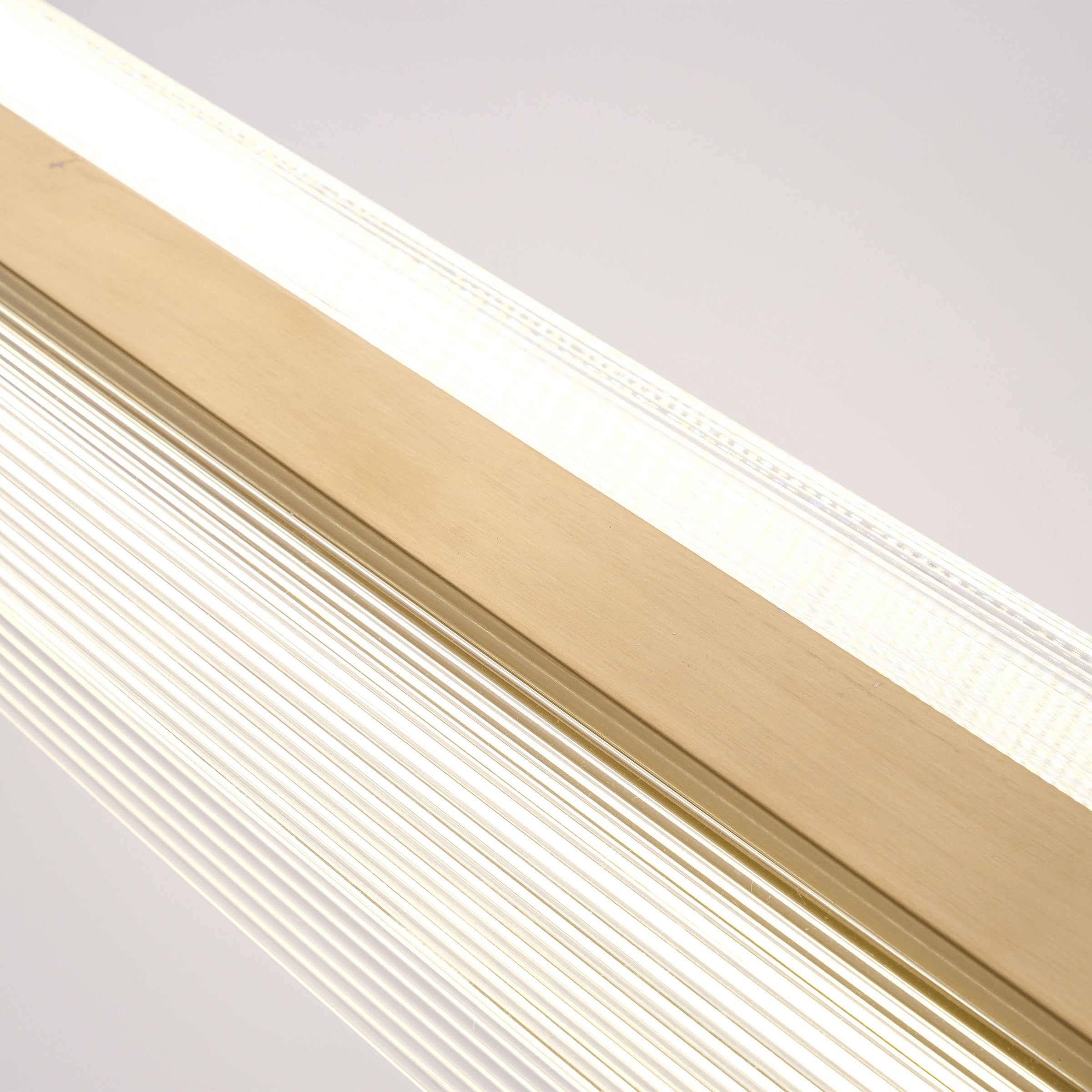BEACON Molten Pearl Pendant Lamp CY-DD-1061 hanging ceiling light with a glossy, pearl-like finish and modern design.