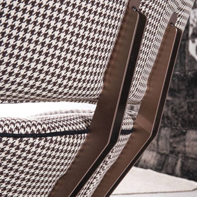 Monaco Swivel Lounge Chair  Lc016-Br -  Lounge Chairs | كرسي صاله موناكو - ebarza Furniture UAE | Shop Modern Furniture in Abu Dhabi & Dubai - مفروشات ايبازرا في الامارات | تسوق اثاث عصري وديكورات مميزة في دبي وابوظبي