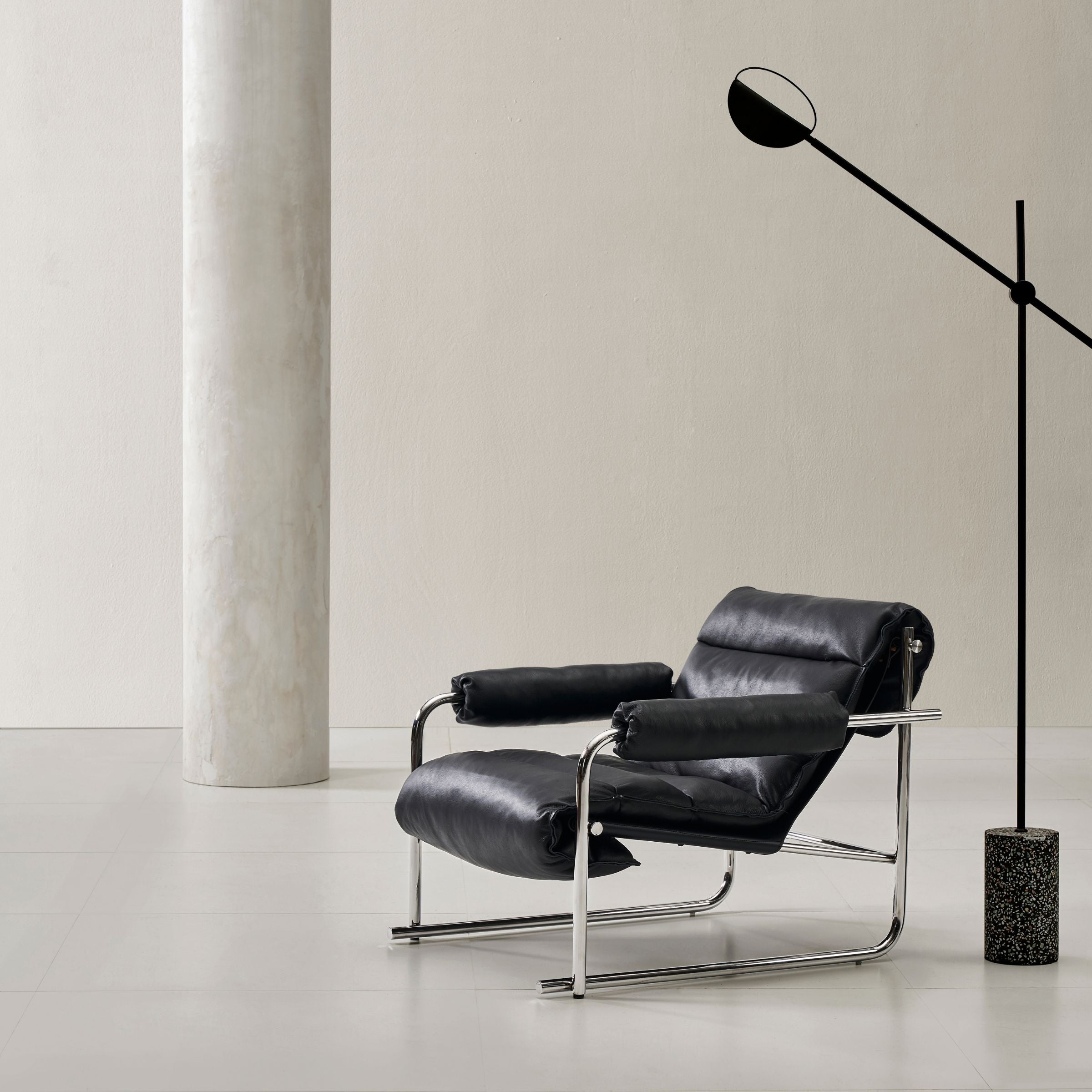 Murcia Whole Leather Lounge Chair LC066 -  Lounge Chairs - ebarza Furniture UAE | Shop Modern Furniture in Abu Dhabi & Dubai - مفروشات ايبازرا في الامارات | تسوق اثاث عصري وديكورات مميزة في دبي وابوظبي