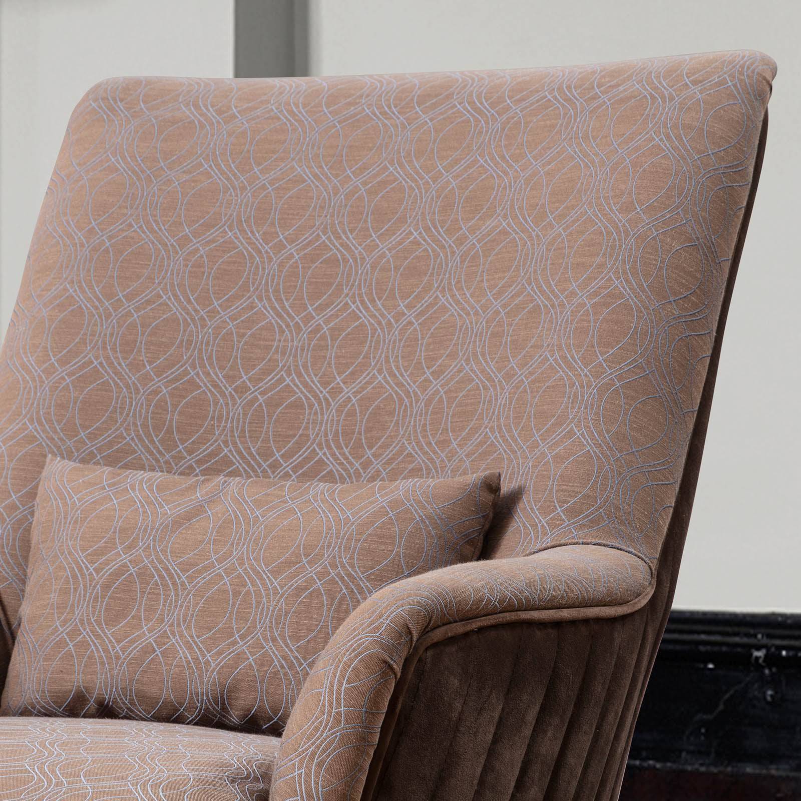 Nirvana Lounge Chair Nirv006-Brownchair -  Lounge Chairs | كرسي صالة نيرفانا - ebarza Furniture UAE | Shop Modern Furniture in Abu Dhabi & Dubai - مفروشات ايبازرا في الامارات | تسوق اثاث عصري وديكورات مميزة في دبي وابوظبي