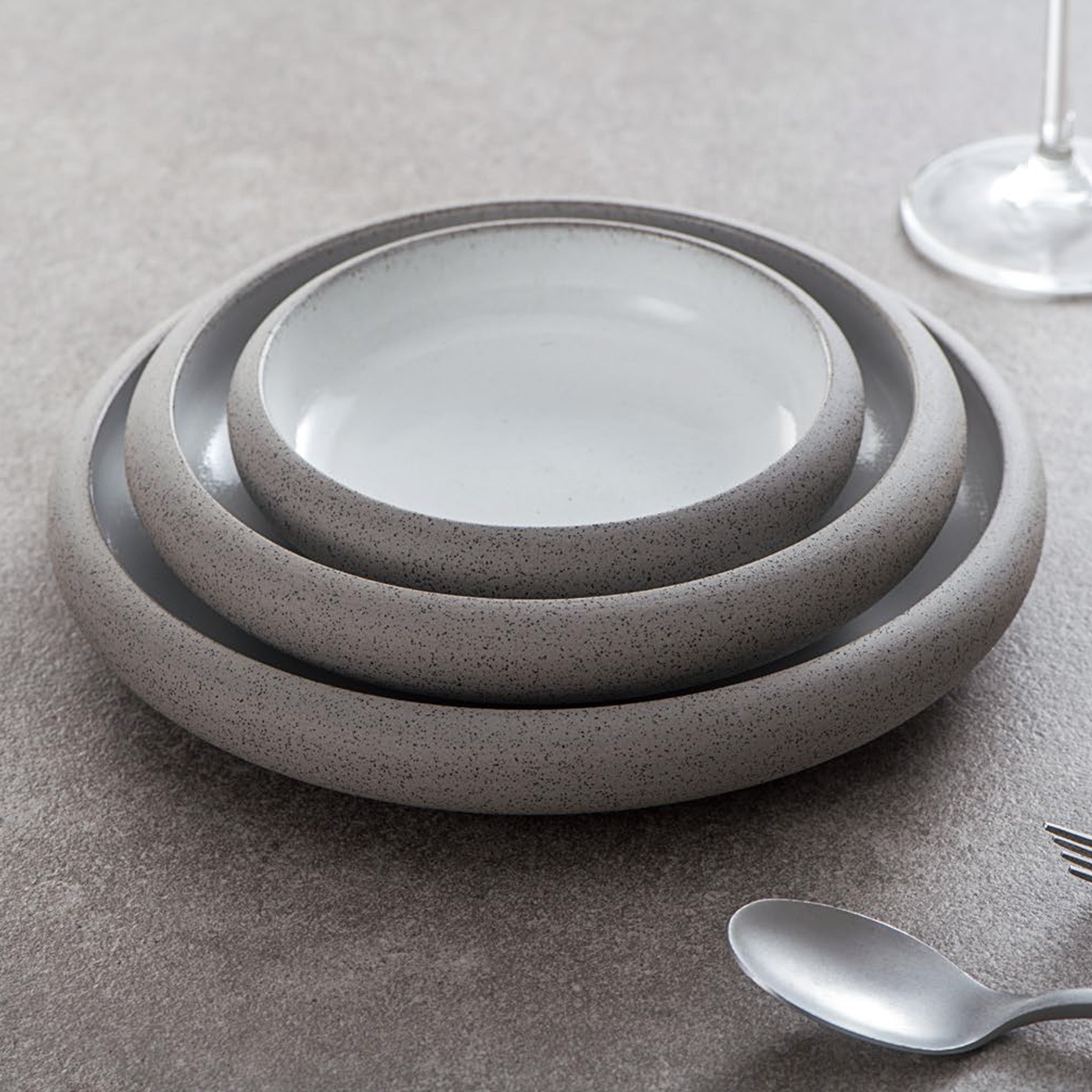 Nordic Western round plate by Beacon, 14cm, with a modern design, perfect for serving small dishes and appetizers.