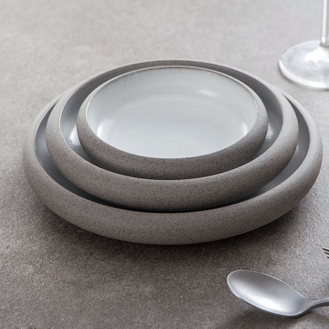 Beacon Nordic Western round plate, 3.75-inch ceramic plate with a modern Nordic design, white with subtle decorative details.