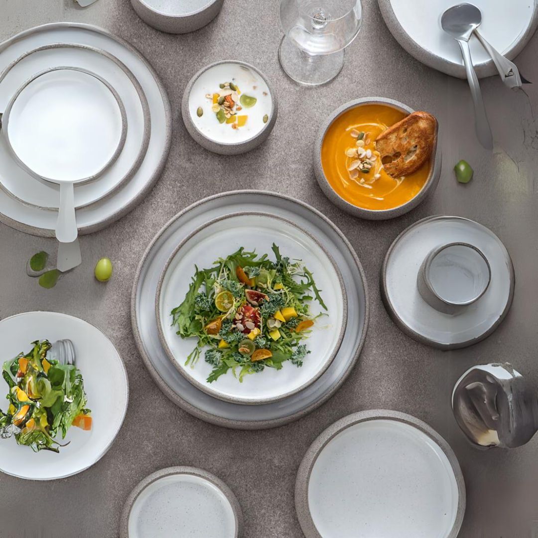 Nordic Western Round Plate by BEACON, 8.5-inch ceramic plate with a modern design, perfect for serving meals or appetizers.